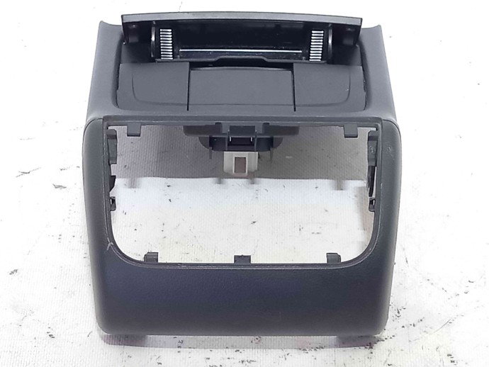 Scrumiera 8K0864376 Audi A5 (8T3) [Fabr 2007-2015] 2.0 CAHA