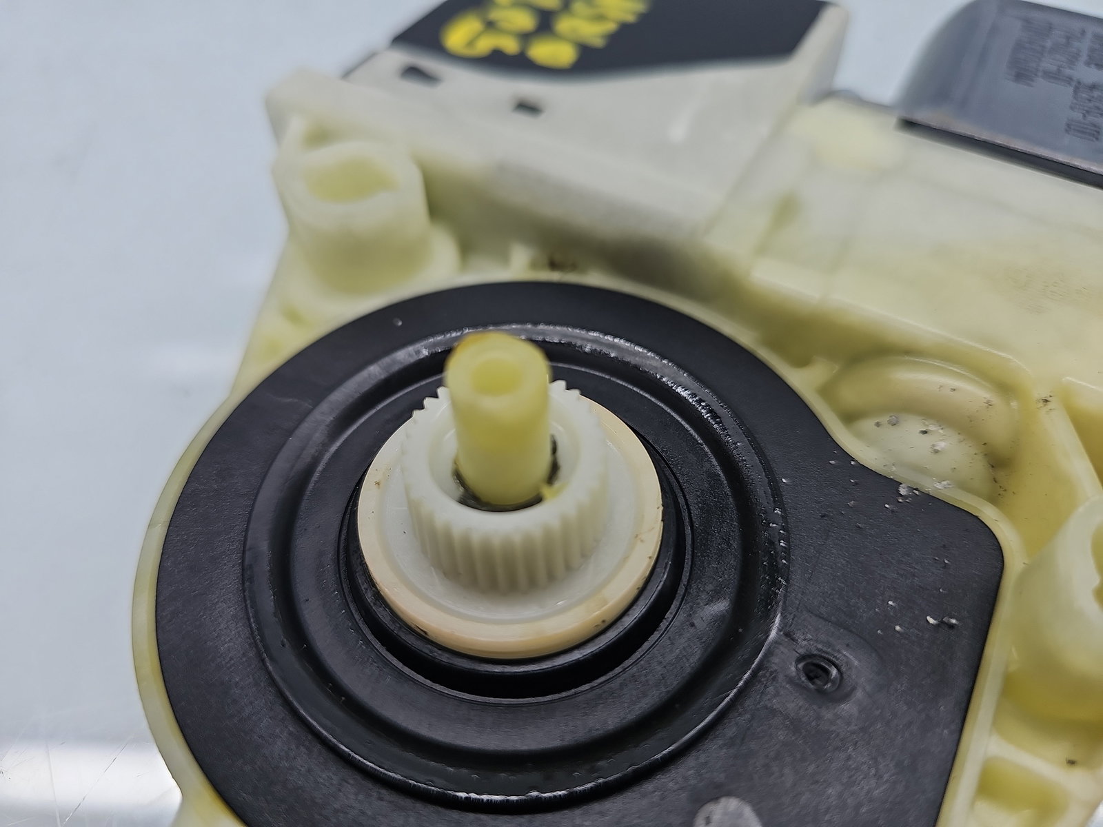 Motoras geam dreapta spate Volkswagen Passat B7 (365) Variant [Fabr 2010-2014] 3C0959704 - imagine 2