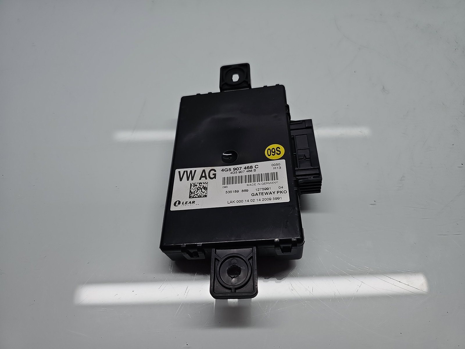 Modul confort AUDI A6 (4G2, C7) [Fabr 2012-2017] 4G5907468C - imagine 1