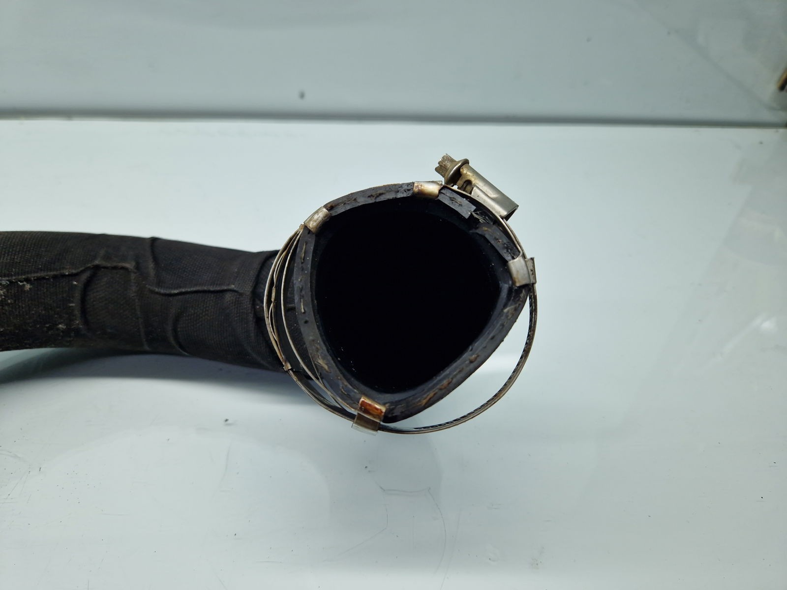 Furtun intercooler Volkswagen Tiguan (5N) [Fabr 2007-2016] 03L131111G 2.0 TDI CAGA 105KW / 143CP - imagine 3