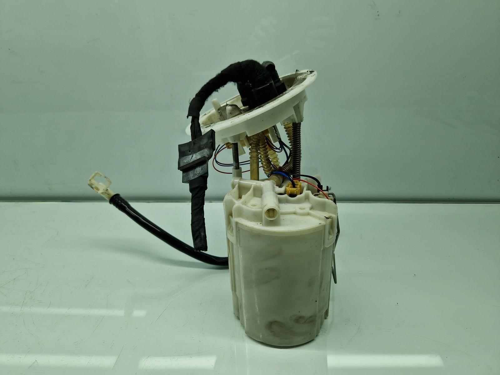 Pompa combustibil AUDI Q5 (8RB) [ Fabr 2008-2016] 8K0919050H 2.0 TDI CAGA 105KW / 143CP - imagine 6