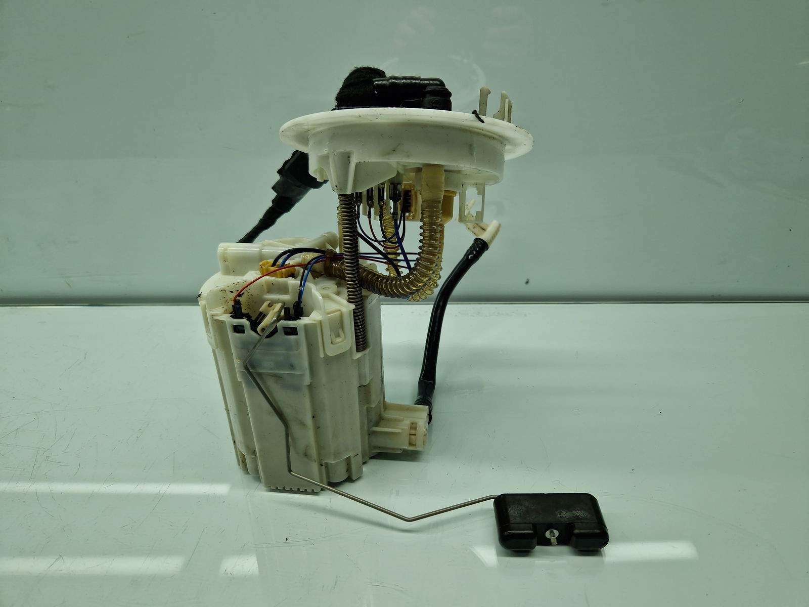 Pompa combustibil AUDI A5 (8T3) [Fabr 2007-2015] 8K0919050H 2.0 TDI CAGA 105KW / 143CP - imagine 5