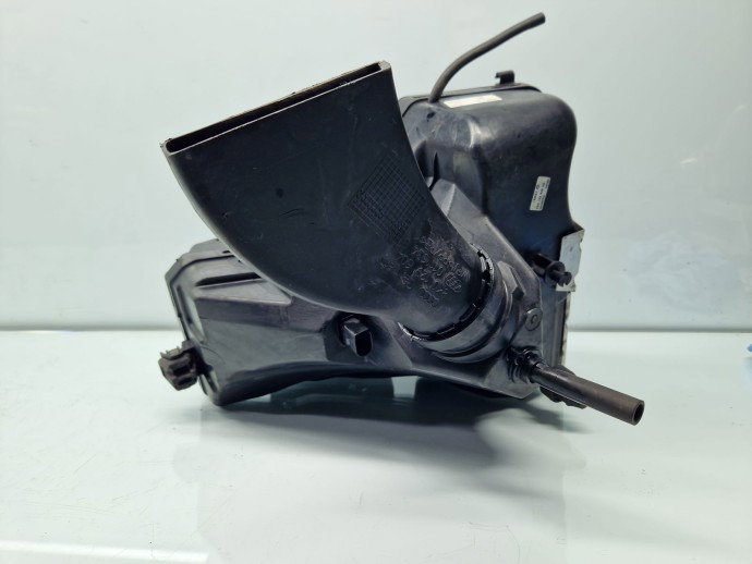 Carcasa filtru aer  AUDI A5 (8T3) [Fabr 2007-2015] 8K0133837T 2.0 TDI CAGA 105KW / 143CP