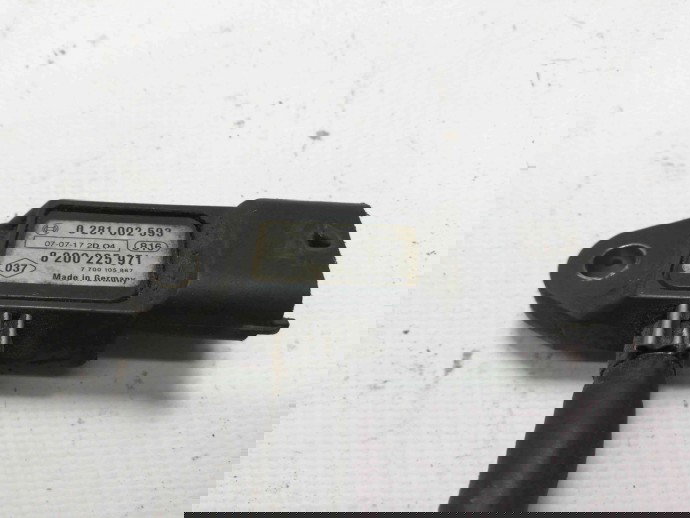 Senzor presiune (MAP) 8200225971 Renault Symbol / Thalia [Fabr 1998-2007] 1.5 K9K