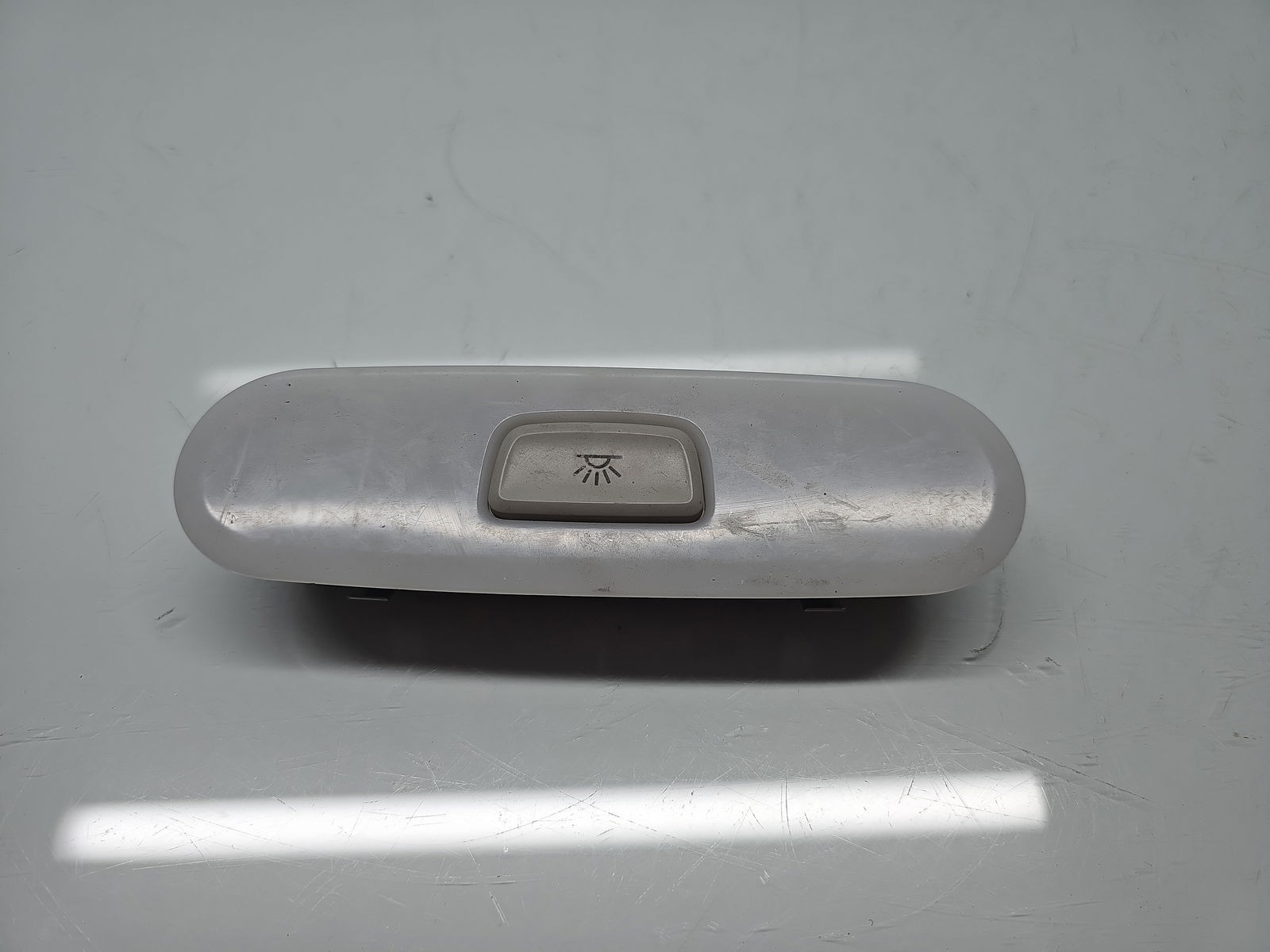 Plafoniera spate AUDI A5 (8T3) [Fabr 2007-2015] 8T0947111 - imagine 1