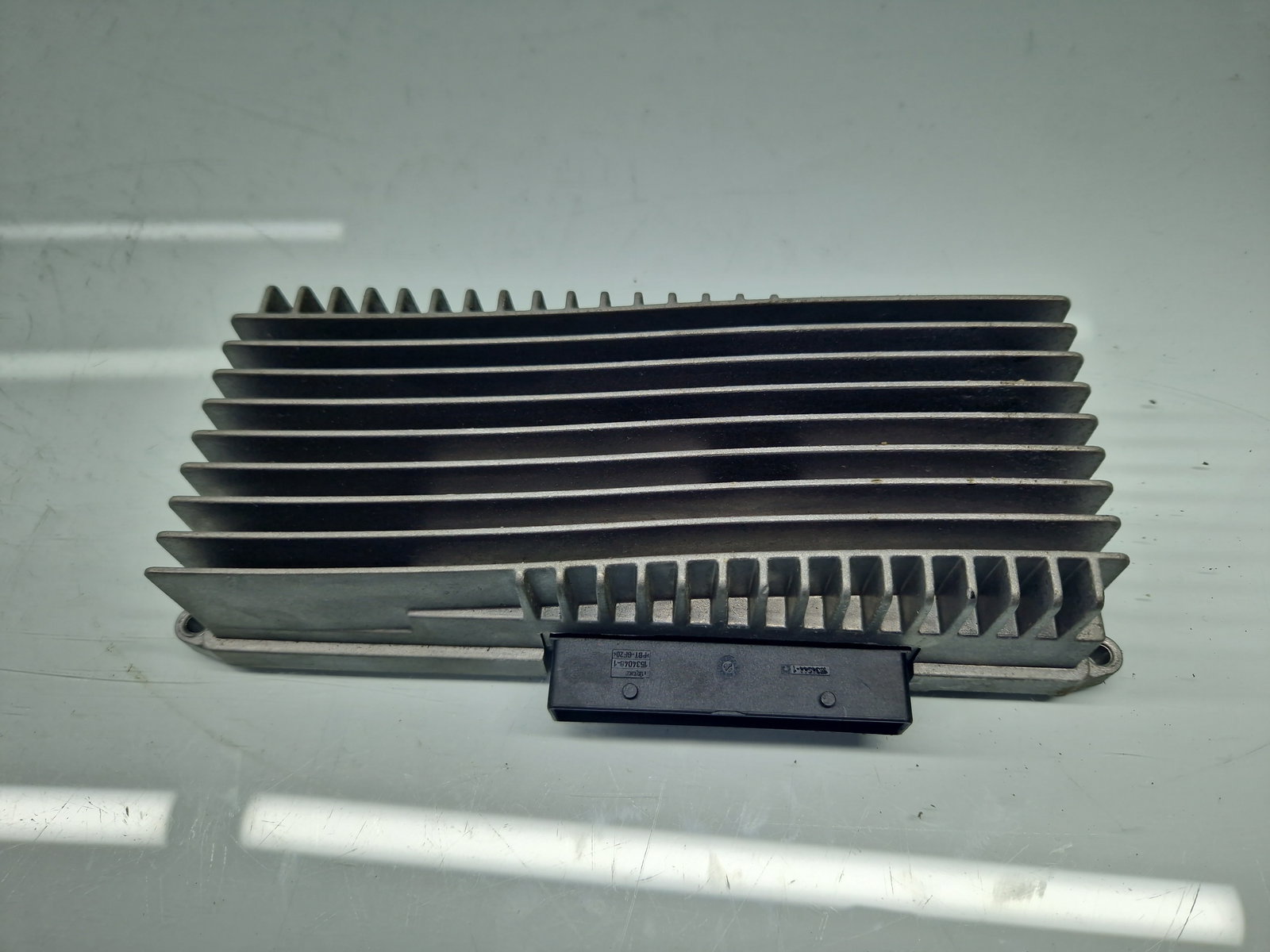 Amplificator audio AUDI A4 (8K5, B8) Avant [Fabr 2008-2015] 8R0035223F - imagine 2