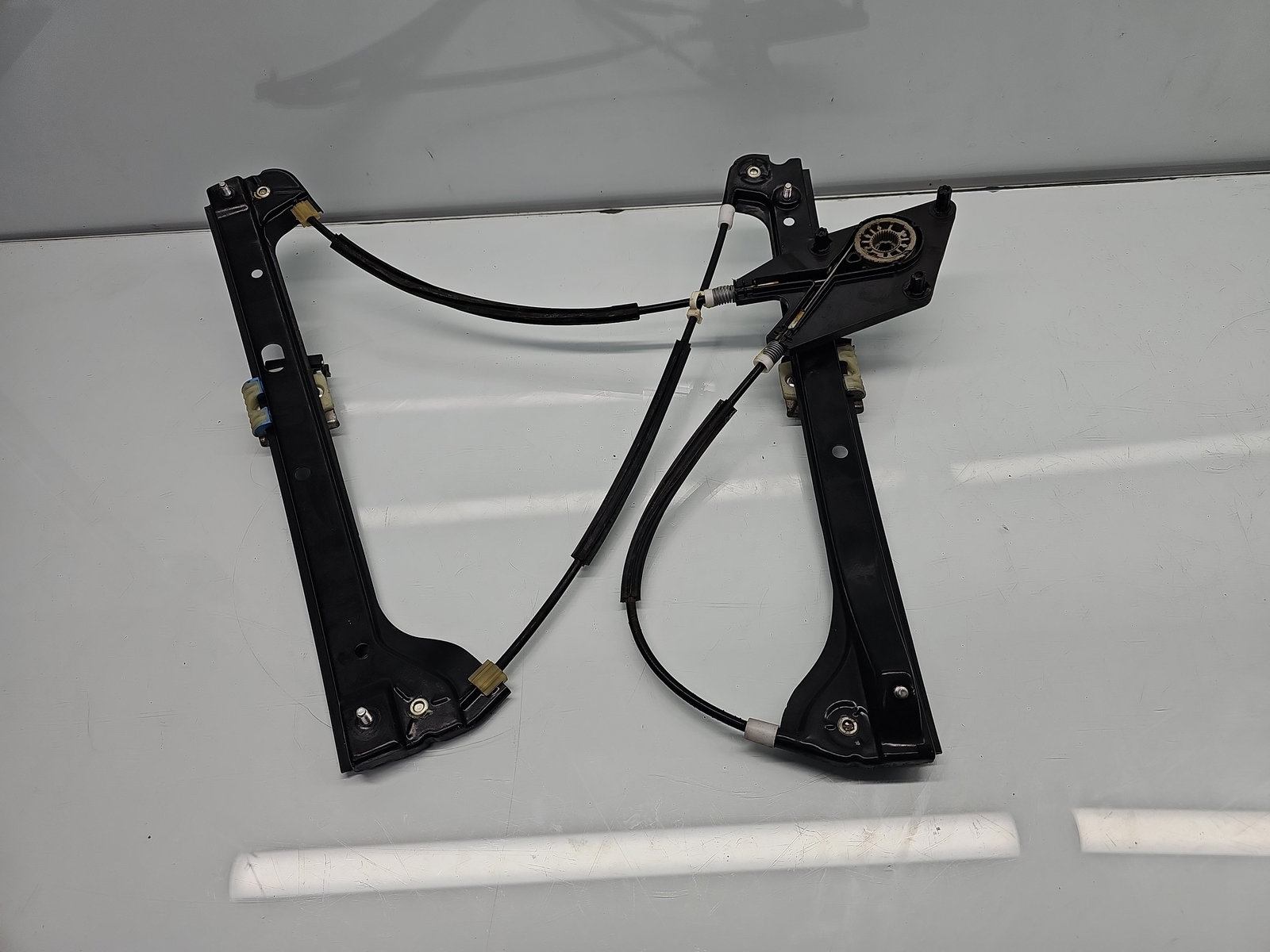 Macara electrica geam stanga fata Volkswagen Polo (6R) [Fabr 2009-2016] OEM - imagine 2