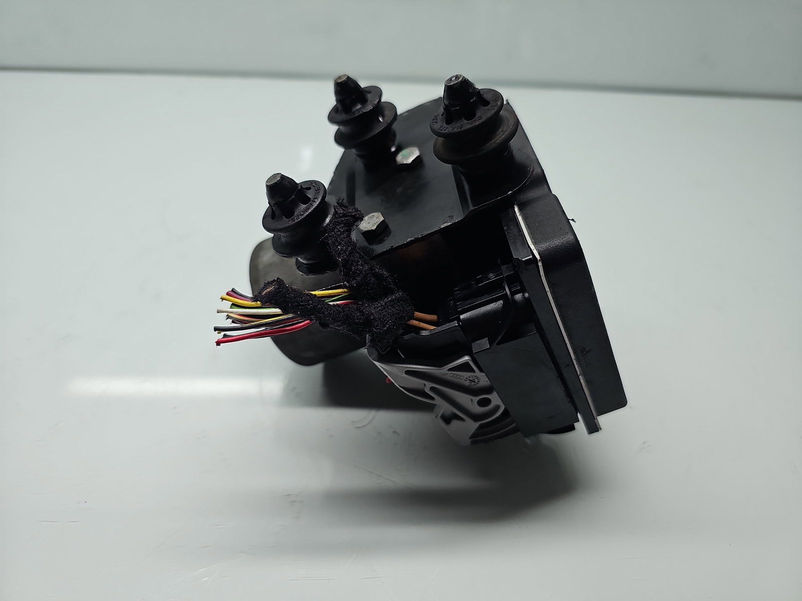 Pompa ABS Volkswagen Golf 7 (5G) [Fabr 2014-prezent] 8K0907379AE 1.6 TDI CLHA 77KW / 105CP - imagine 4