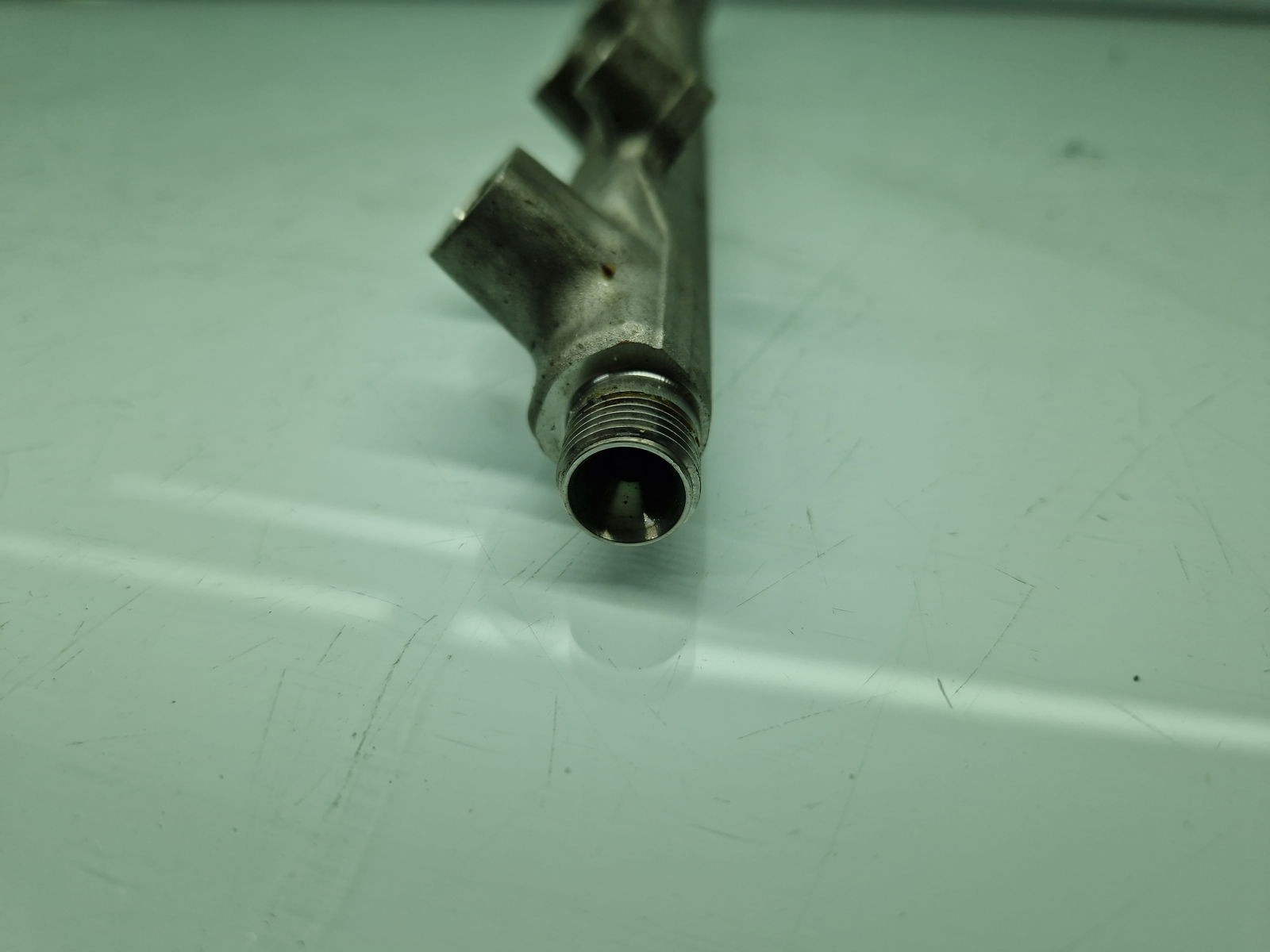 Rampa injectoare Volkswagen Passat B8 (3G2) [Fabr 2015-prezent] 05E133320B 1.5 TSI DPCA 110KW / 150CP - imagine 4