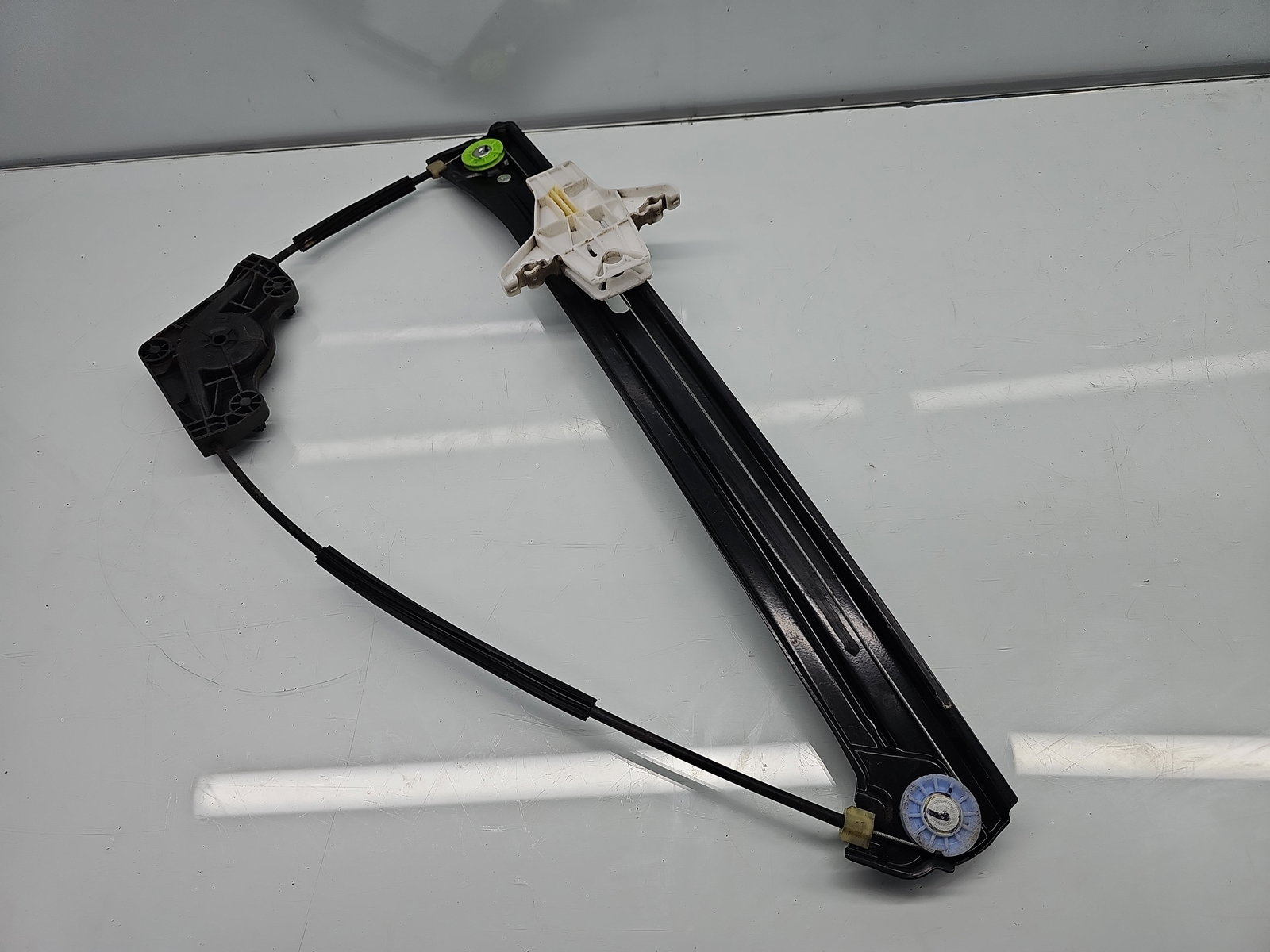 Macara electrica geam stanga spate Volkswagen Touran (5T1) R-line [Fabr 2015-prezent] 5TA839461B - imagine 3