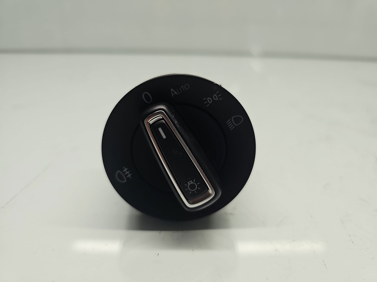 Bloc lumini Volkswagen Golf 7 (5G) [Fabr 2014-prezent] 5G0941431BE - imagine 1