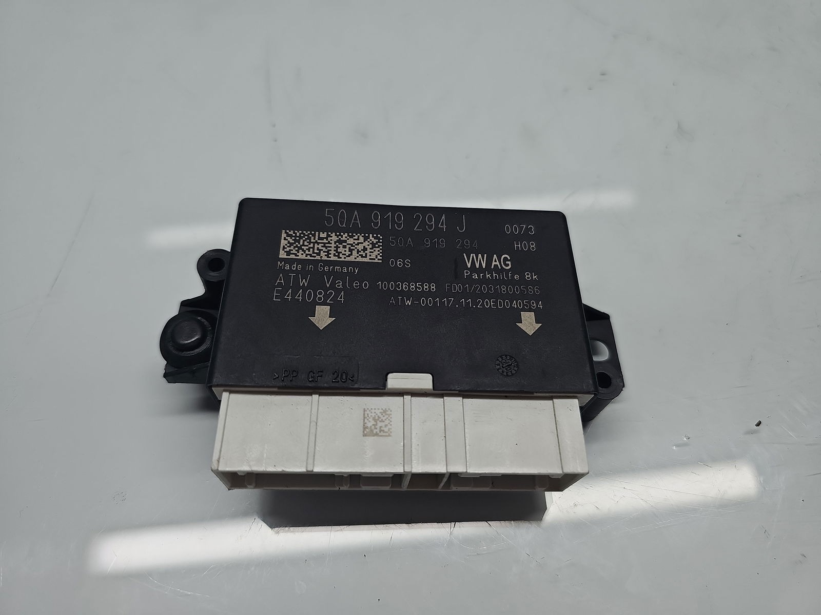 Modul confort Volkswagen Passat B8 (3G2) [Fabr 2015-prezent] 5QA919294J - imagine 1