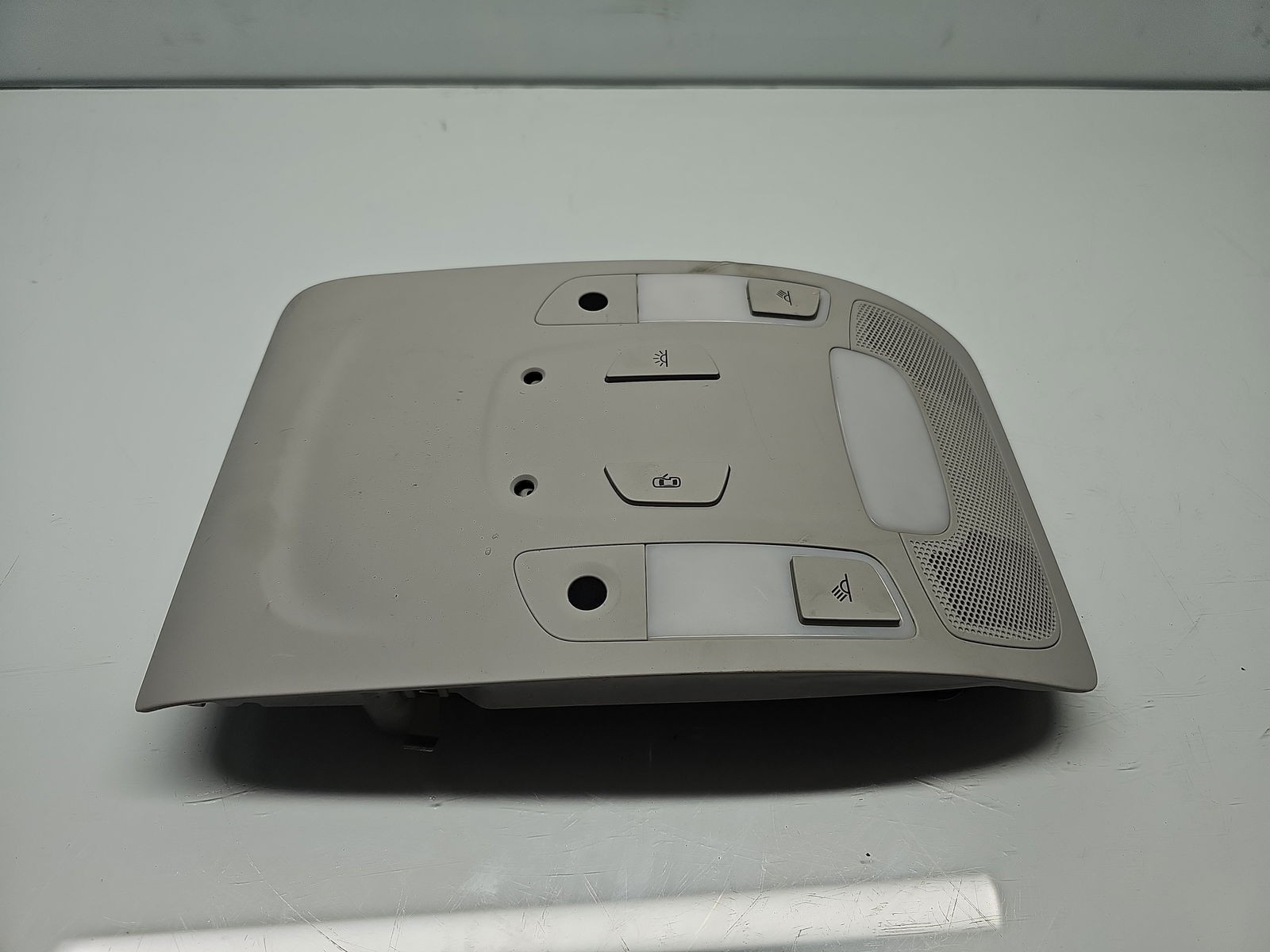 Plafoniera fata AUDI A7 (4GA) [Fabr 2011-2017] 4G0951177 - imagine 1