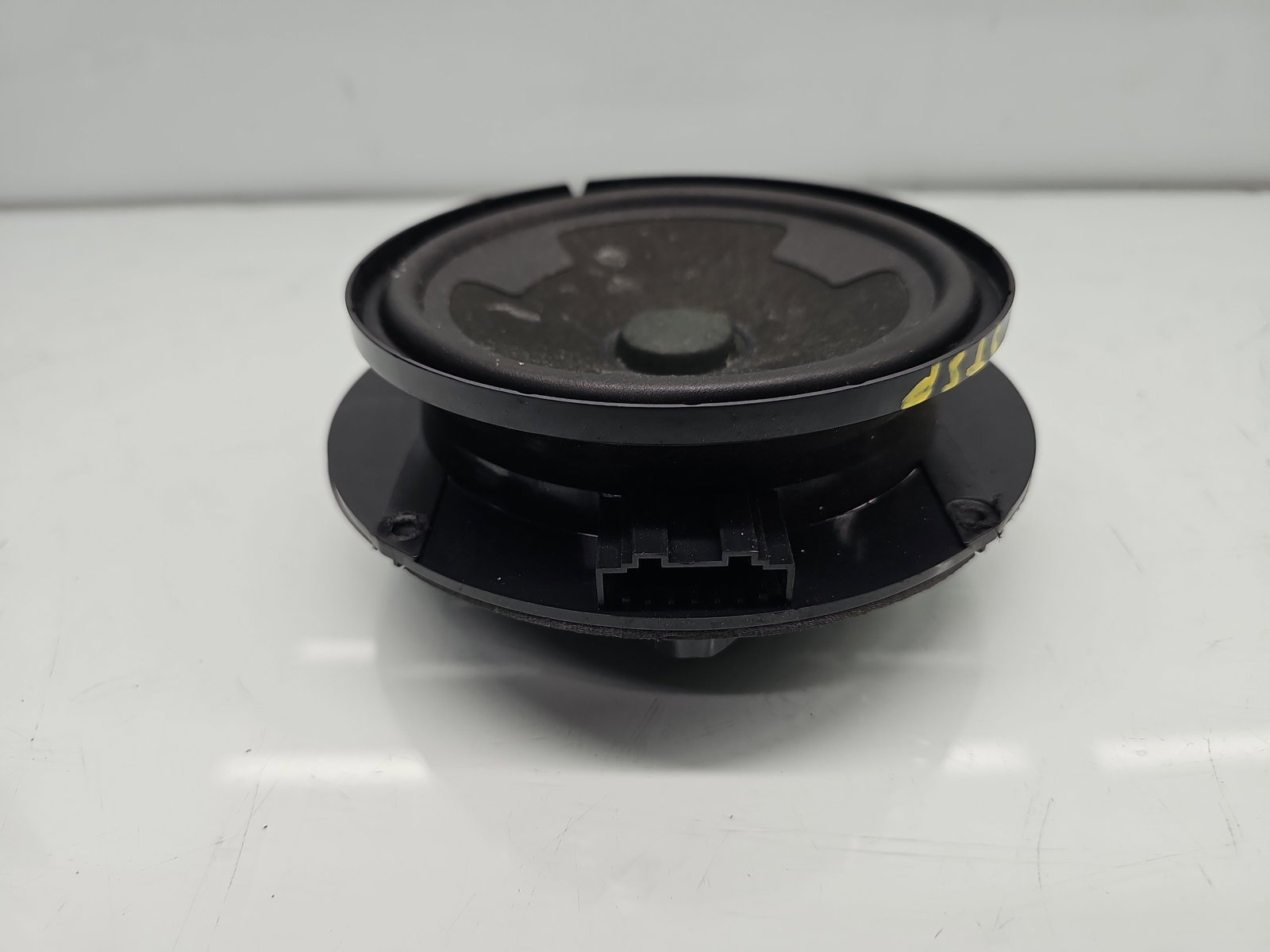 Boxa stanga spate Volkswagen Touran (5T1) R-line [Fabr 2015-prezent] 5TA035453 - imagine 2