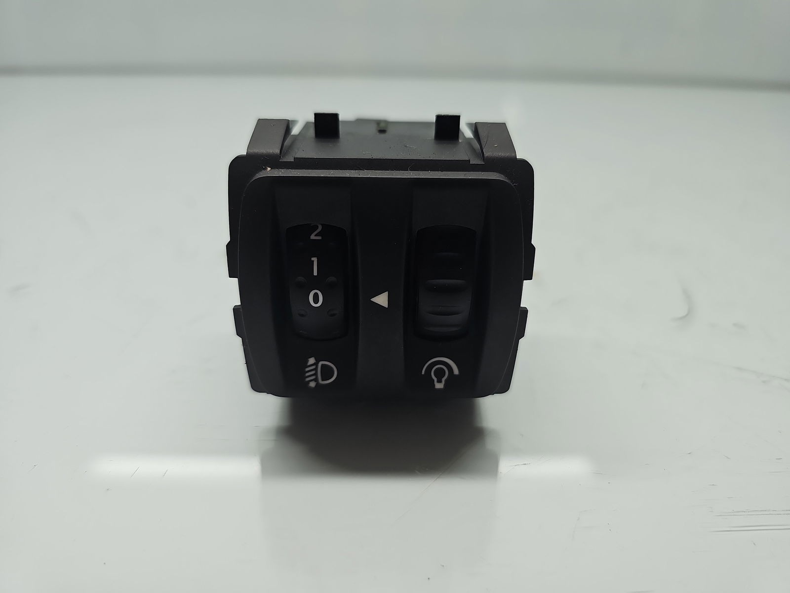 Buton reglaj far Renault Megane 3 [Fabr 2008-2015] 251900001R - imagine 1