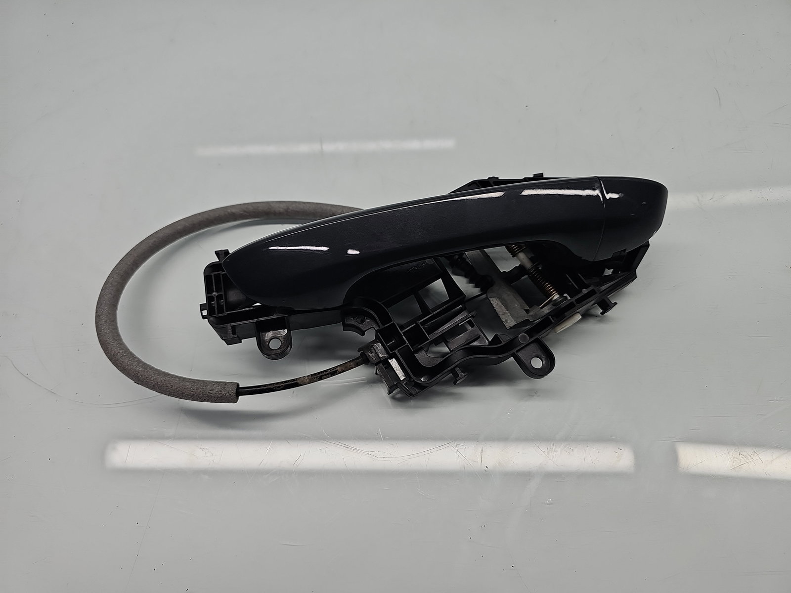 Maner usa stanga spate Volkswagen Touran (5T1) R-line [Fabr 2015-prezent] LC7Q - imagine 5