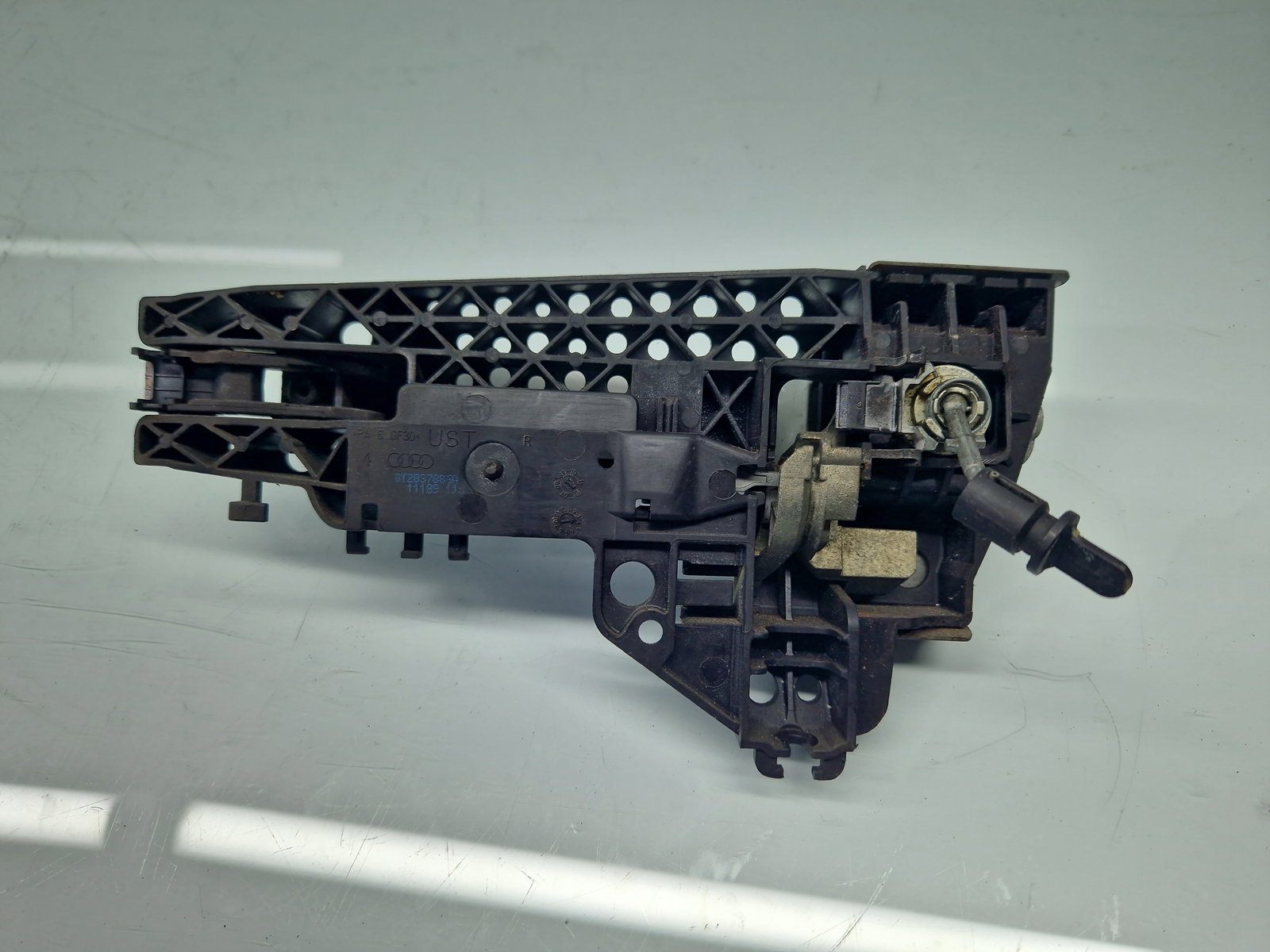 Maner usa dreapta fata AUDI A4 (8K5, B8) Avant [Fabr 2008-2015] LY9C - imagine 4