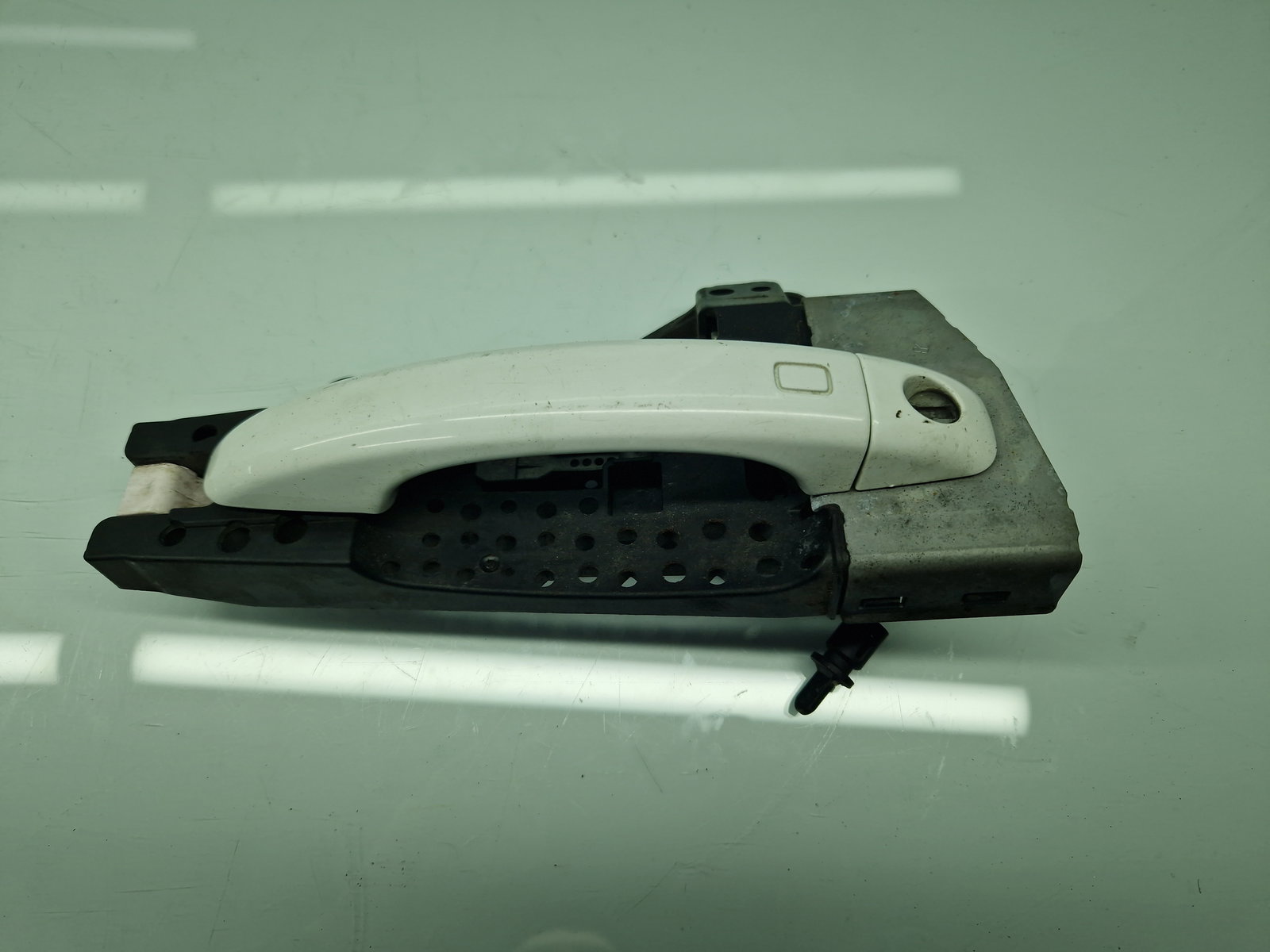 Maner usa dreapta fata AUDI A4 (8K5, B8) Avant [Fabr 2008-2015] LY9C - imagine 5