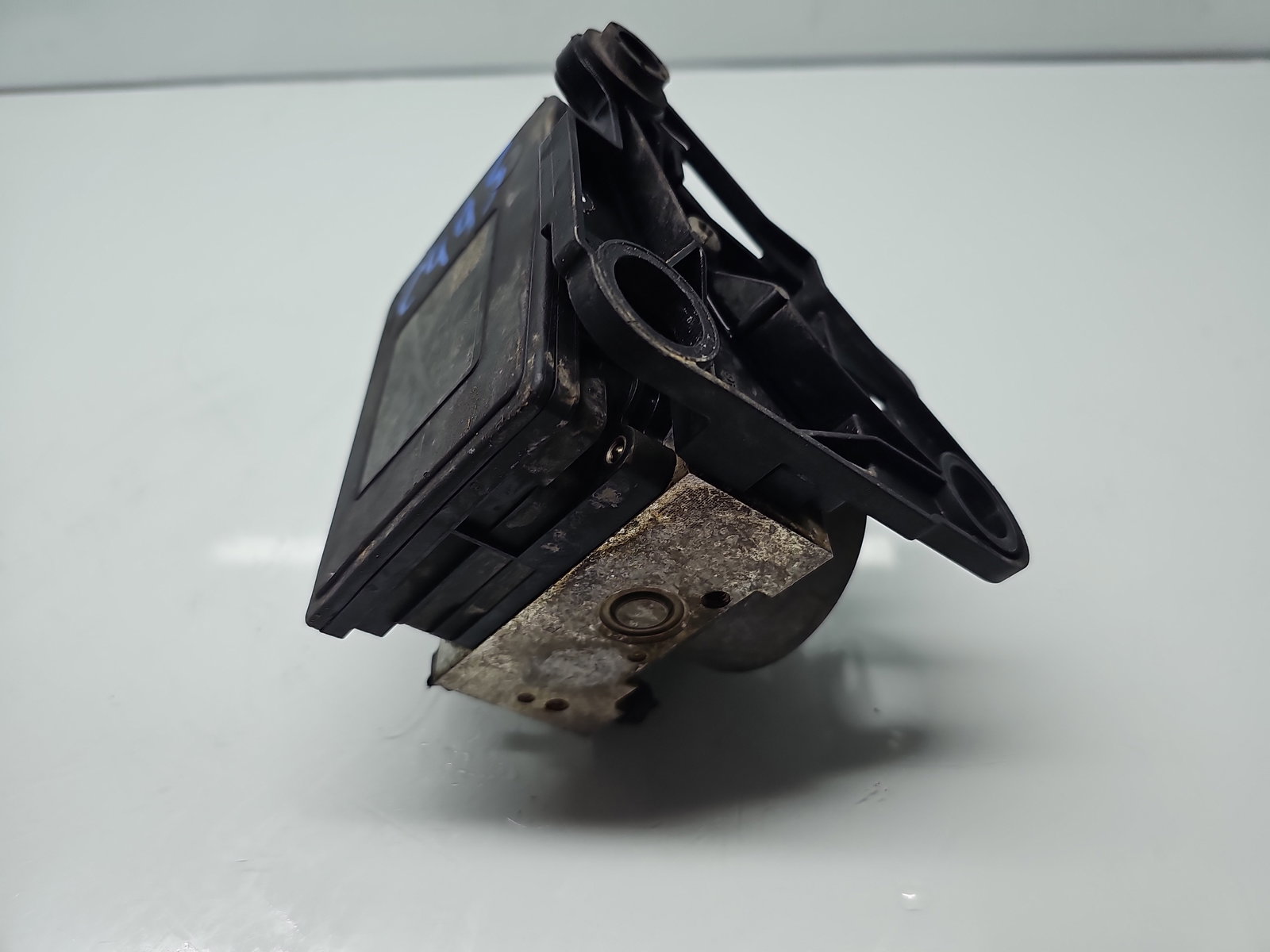 Pompa ABS Volkswagen Golf 7 (5G) [Fabr 2014-prezent] 5Q0907379S 1.6 TDI CLHA 77KW / 105CP - imagine 2