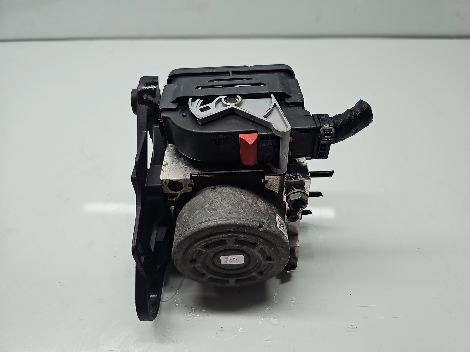 Pompa ABS Volkswagen Golf 7 (5G) [Fabr 2014-prezent] 5Q0907379S 1.6 TDI CLHA 77KW / 105CP - imagine 4