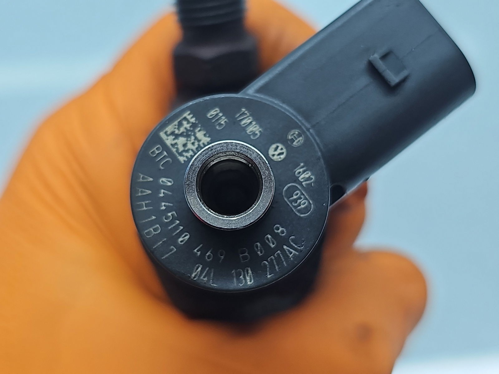 Injector Skoda Superb III (3V3) [Fabr 2015-prezent] 04L130277AC 2.0 TDI CRLB 110KW / 150CP - imagine 2