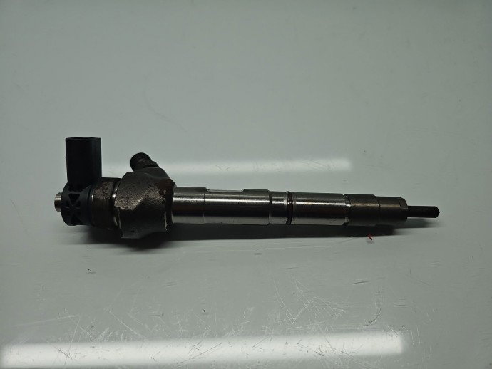 Injector  Volkswagen Golf 7 (5G) [Fabr 2014-prezent] 04L130277AC 2.0 TDI CRLB 110KW / 150CP