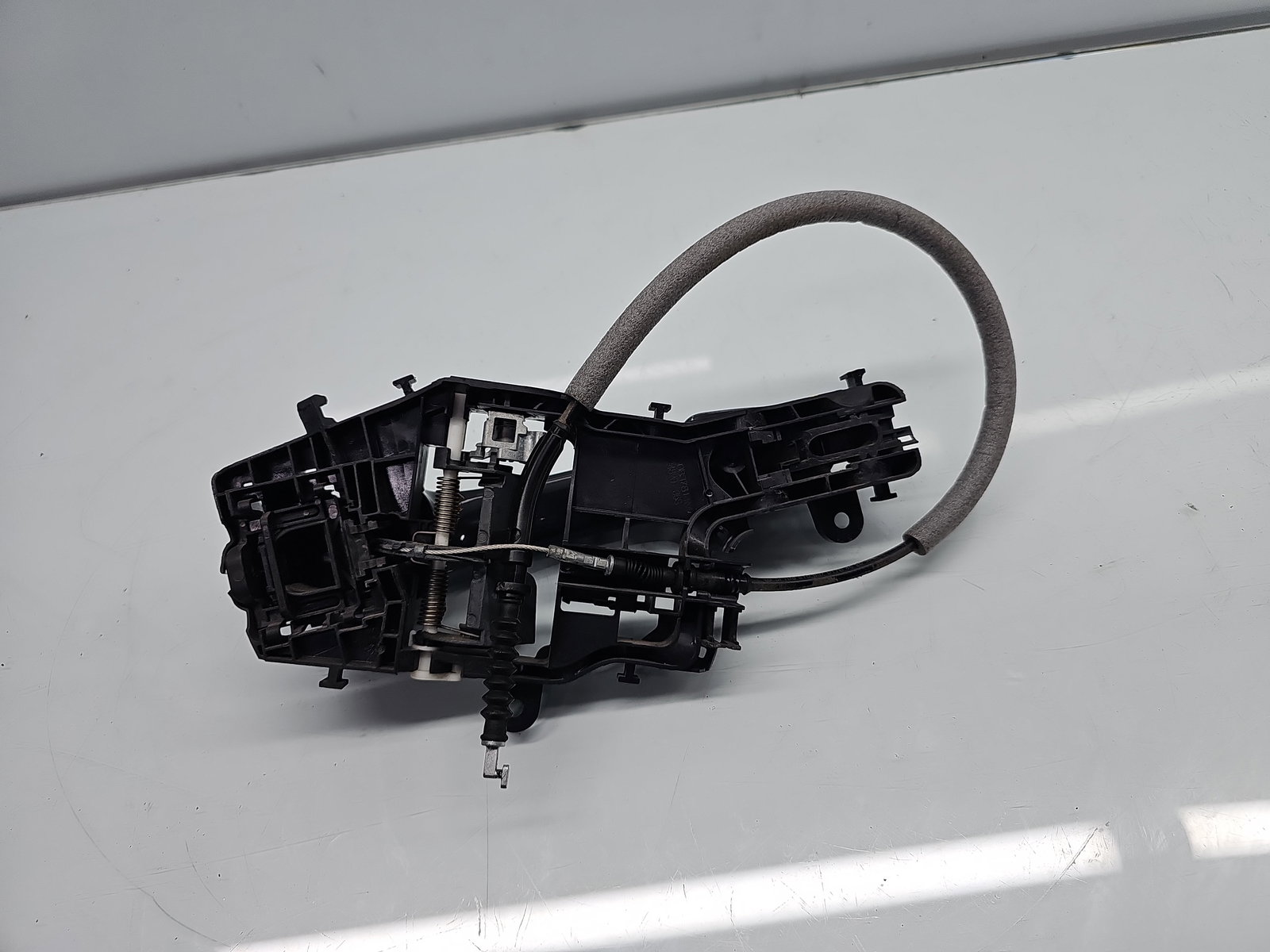 Maner usa stanga fata Volkswagen Touran (5T1) R-line [Fabr 2015-prezent] LC7Q - imagine 3