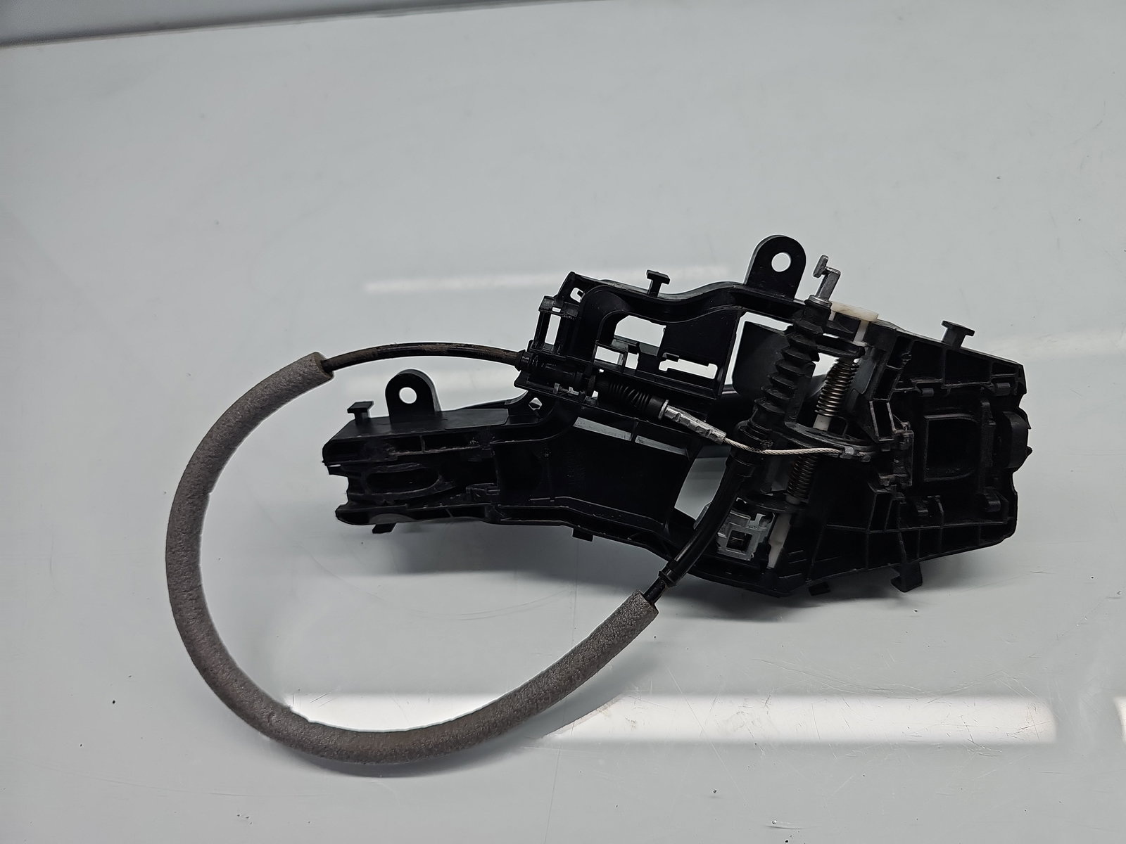 Maner usa stanga fata Volkswagen Touran (5T1) R-line [Fabr 2015-prezent] LC7Q - imagine 4