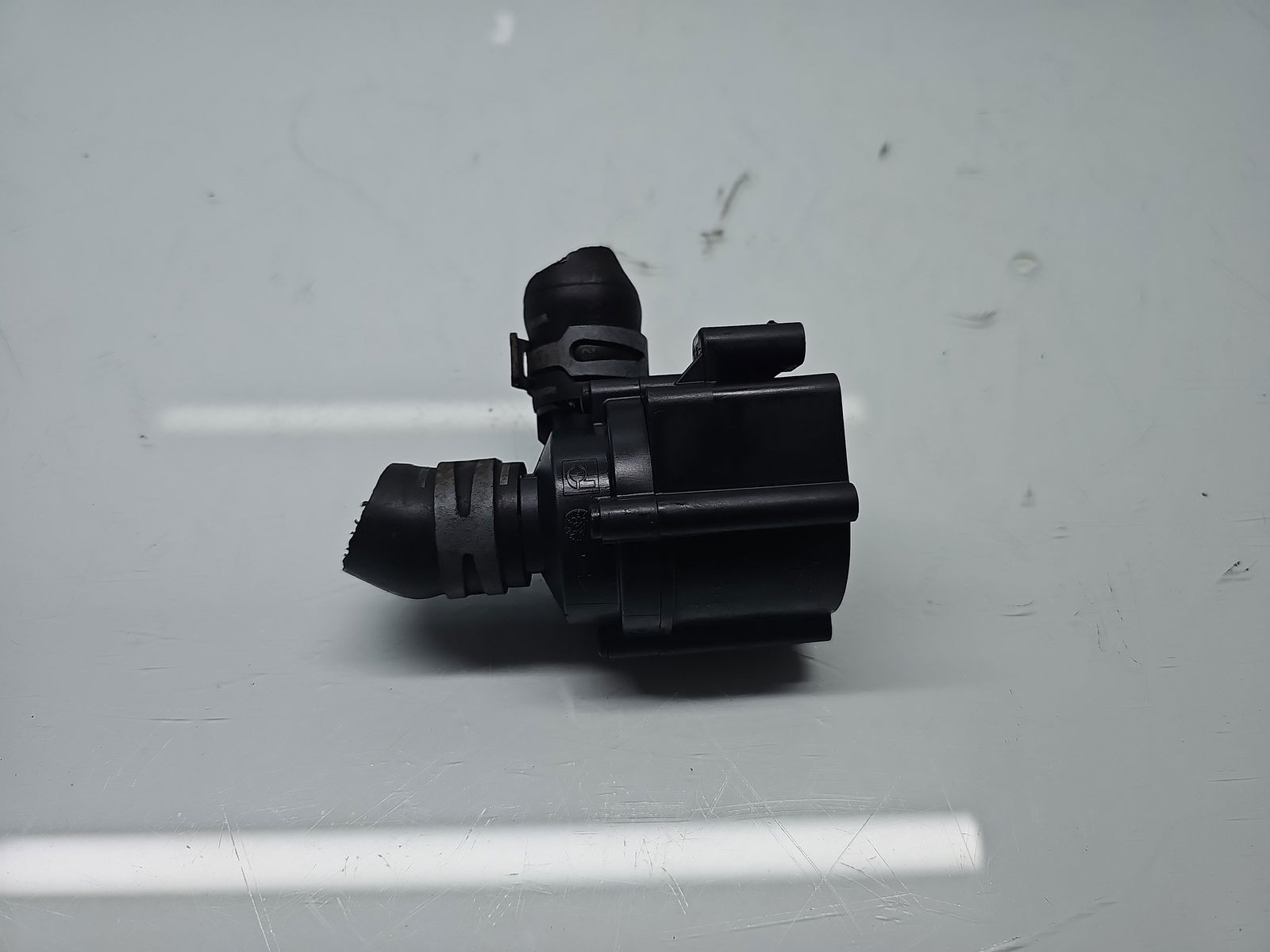 Pompa recirculare apa Skoda Octavia 3 (5E3) [Fabr 2012-2020] 5Q0965561B 2.0 TDI CRLB 110KW / 150CP - imagine 3