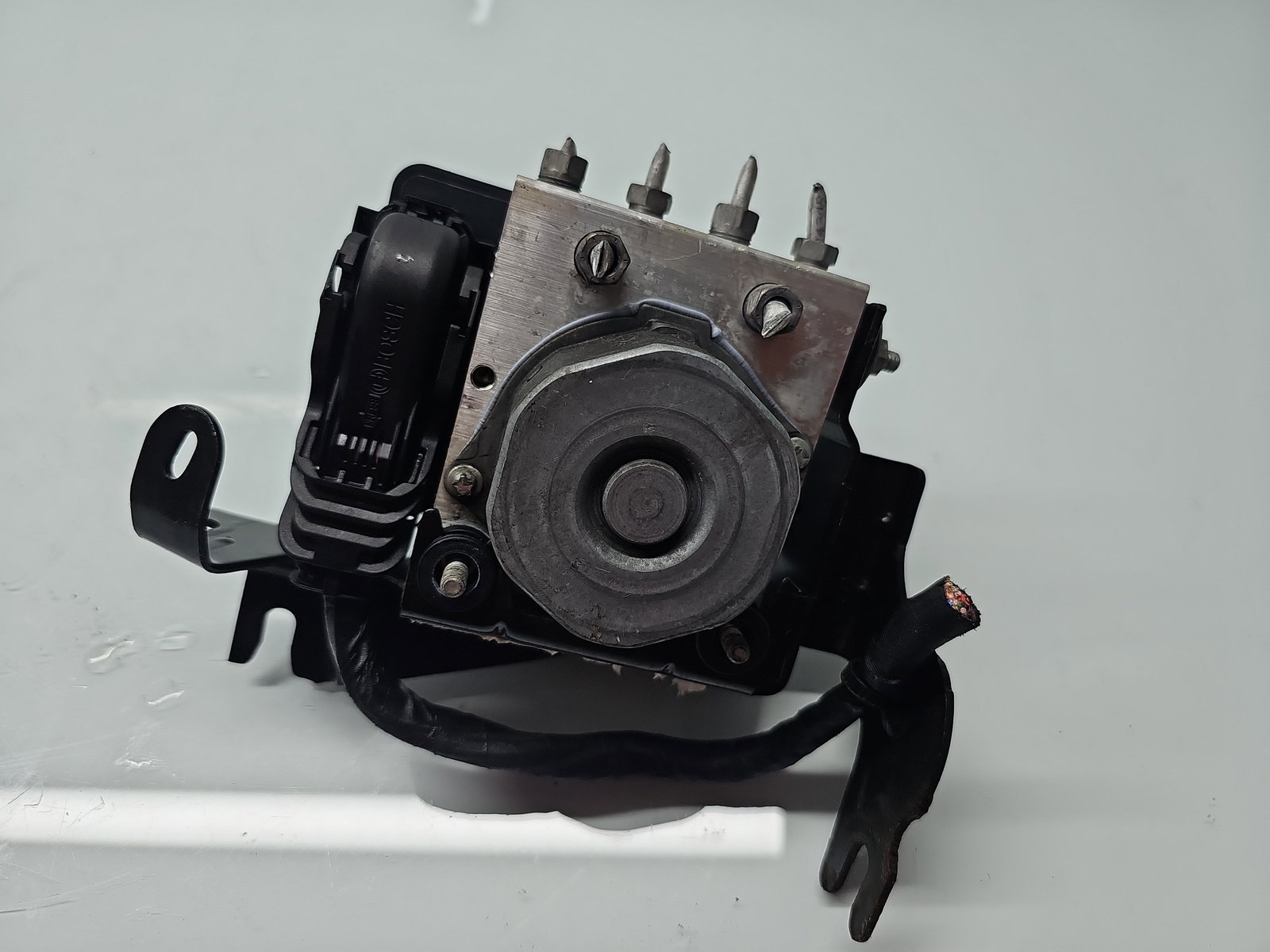 Pompa ABS Dacia Logan II MCV BK (K52) [Fabr 2013-2022] Facelift 476601842R 1.5 dCi K9KU87 70KW / 95CP - imagine 4