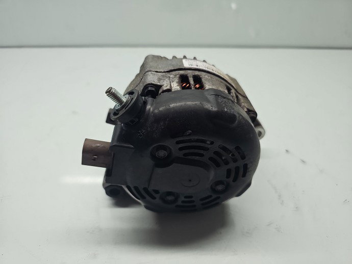 Alternator  Hyundai i30 (FD) [Fabr 2007-2012] 37300-2A750 1.4 CRDi D4FC 66KW / 90CP