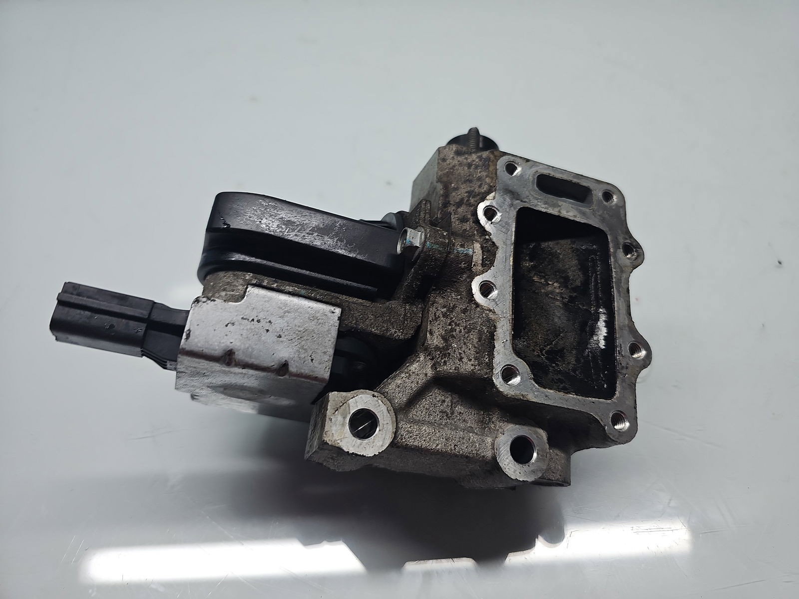 Supapa EGR Hyundai i40 [Fabr 2012-2019] 28410-2A600 1.4 CRDi D4FC 66KW / 90CP - imagine 3