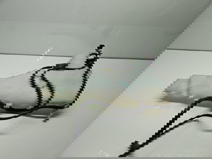  Vas lichid parbriz  Volvo V50 [Fabr 2004-2012] 31253149