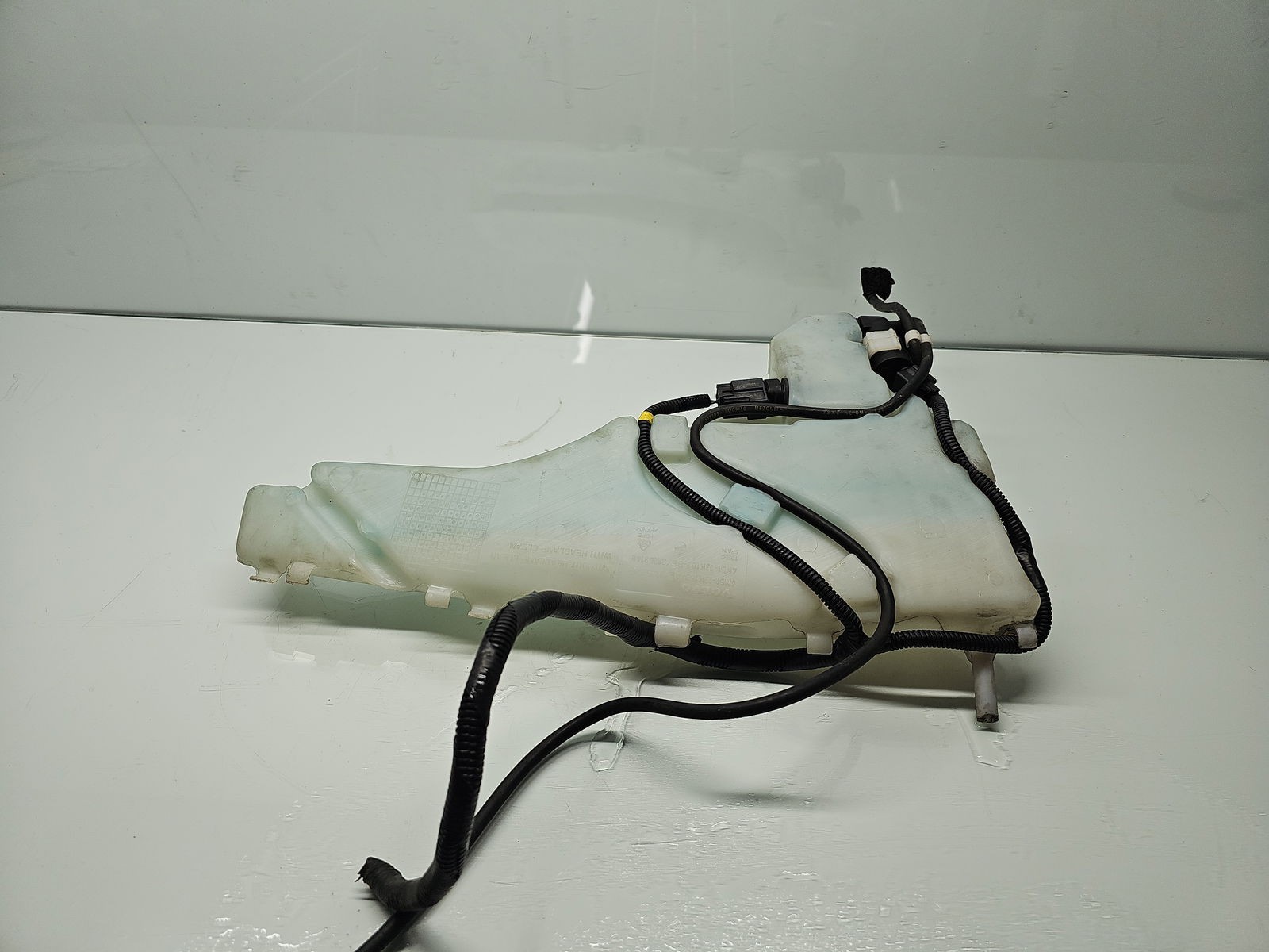 Vas lichid parbriz Volvo V50 [Fabr 2004-2012] 31253149 - imagine 4