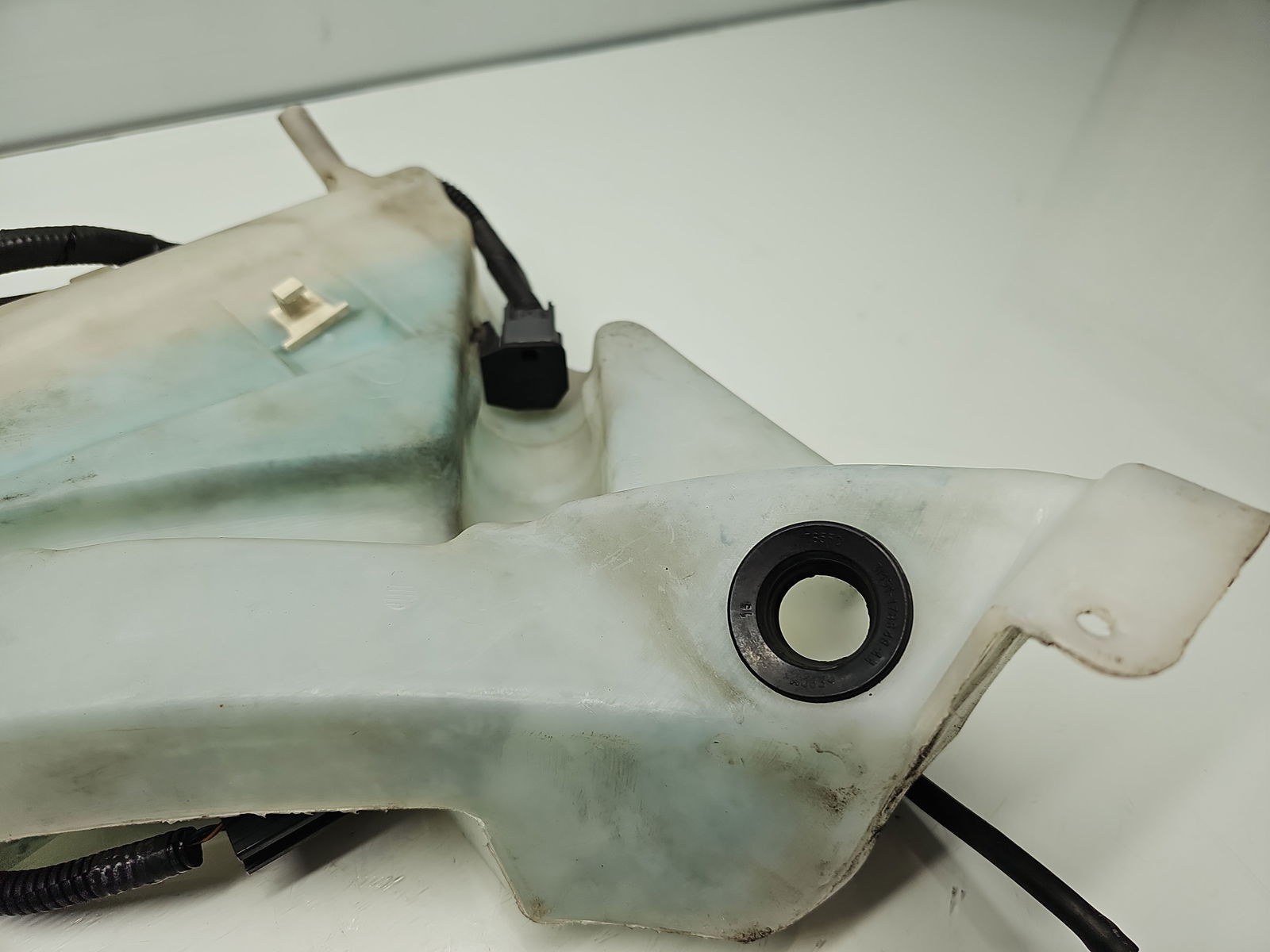 Vas lichid parbriz Volvo V50 [Fabr 2004-2012] 31253149 - imagine 6