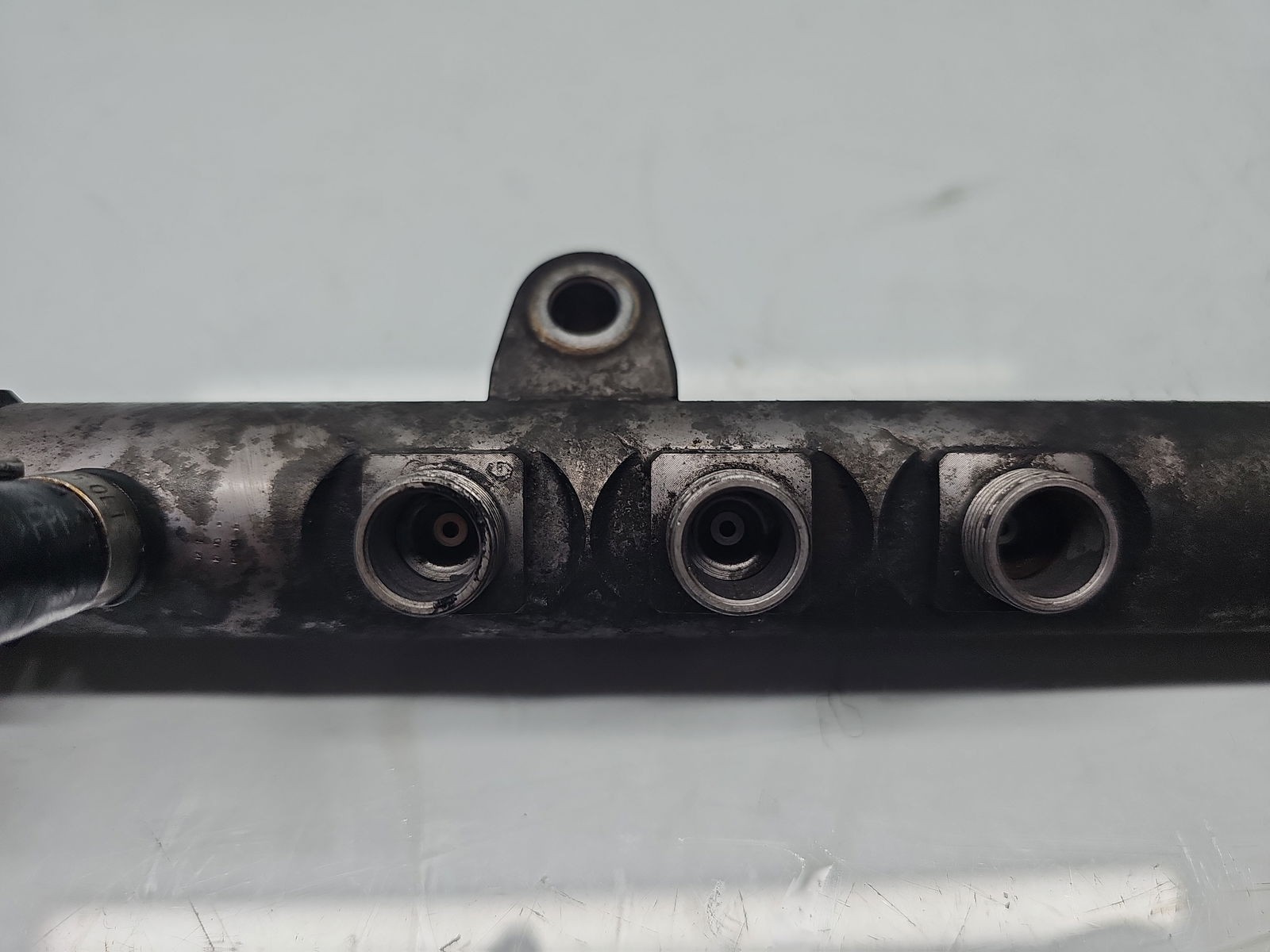 Rampa injectoare Volvo V70 III (P80) [Fabr 2007-2016] 30777759/0445215025 2.0 D5204T5 110KW / 150CP - imagine 4