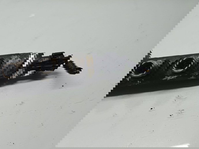 Rampa injectoare Volvo V70 III (P80) [Fabr 2007-2016] 30777759/0445215025 2.0 D5204T5 110KW / 150CP