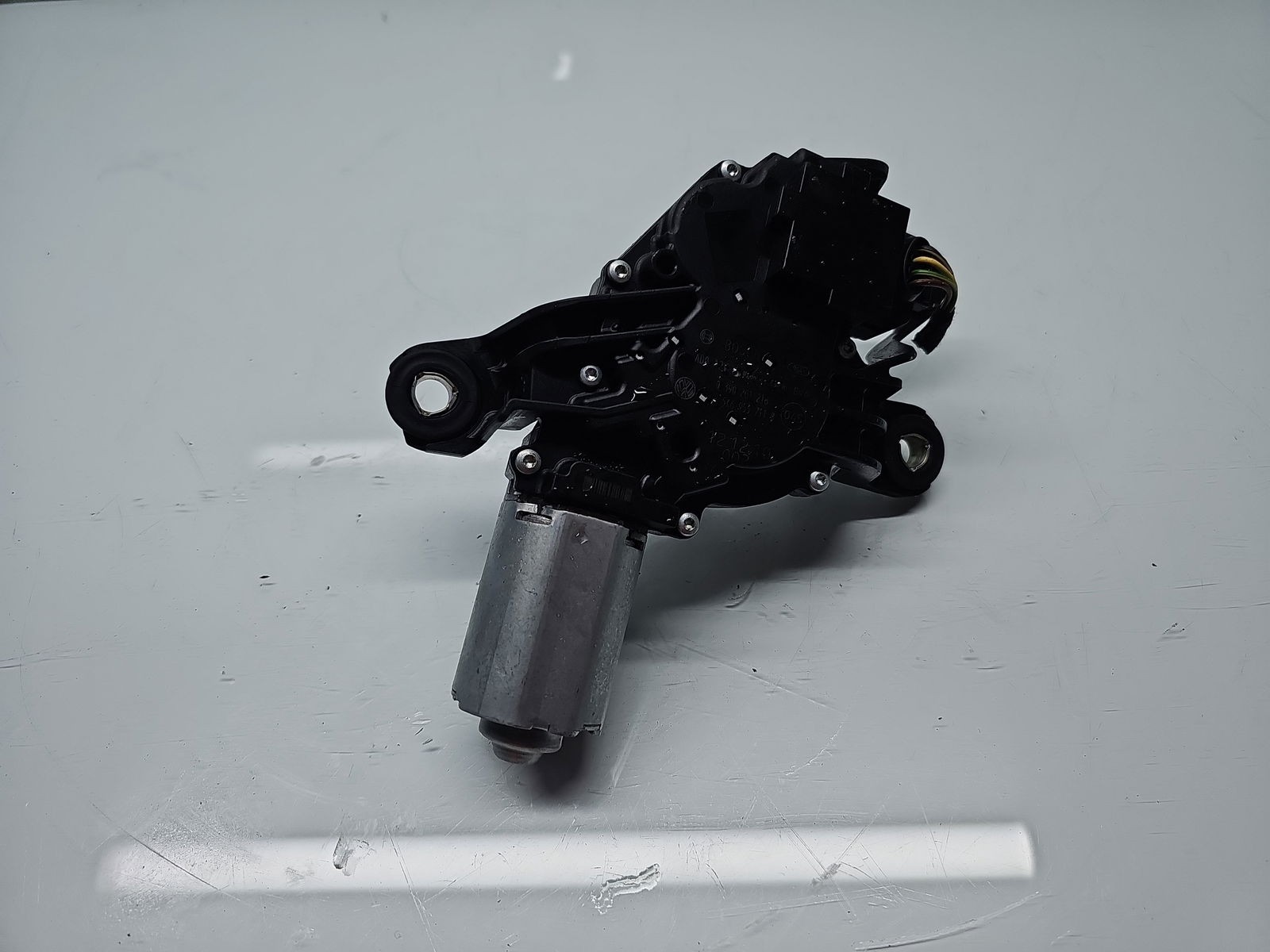 Motoras stergator haion Volkswagen Golf 6 (5K1) [Fabr 2009-2013] 5K6955711B - imagine 3