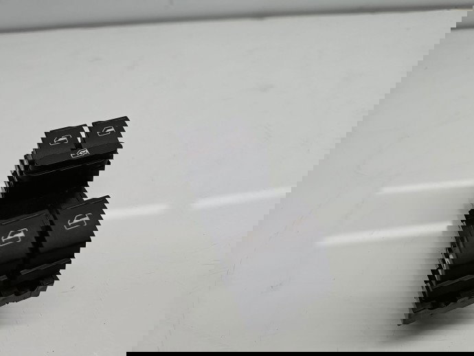  Butoane comanda geamuri sofer  Seat Ibiza 5 (6J5) [Fabr 2008-2017] 1K4959857B