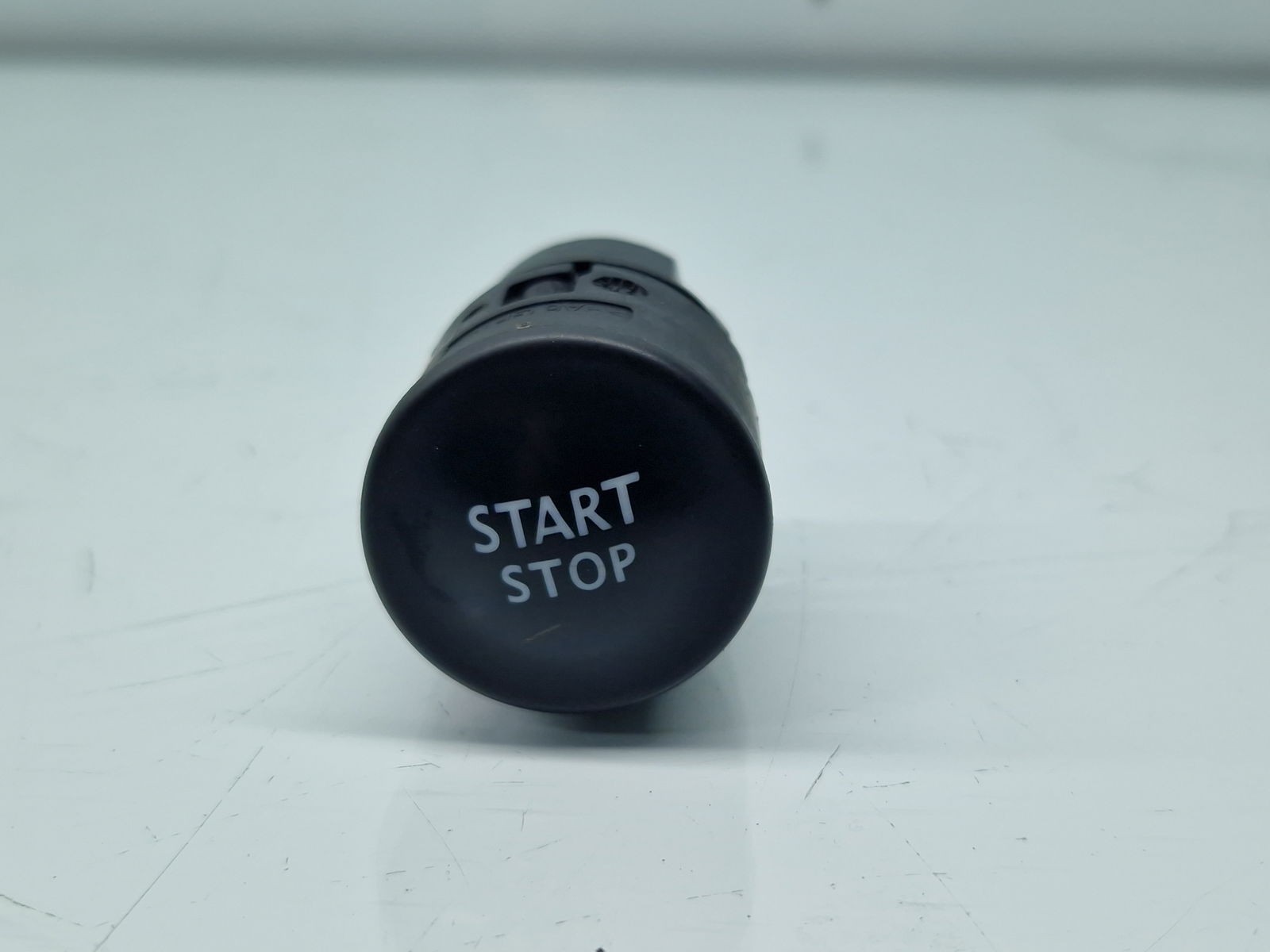Buton START/STOP Renault Laguna 3 [Fabr 2007-2015] 506978R - imagine 1