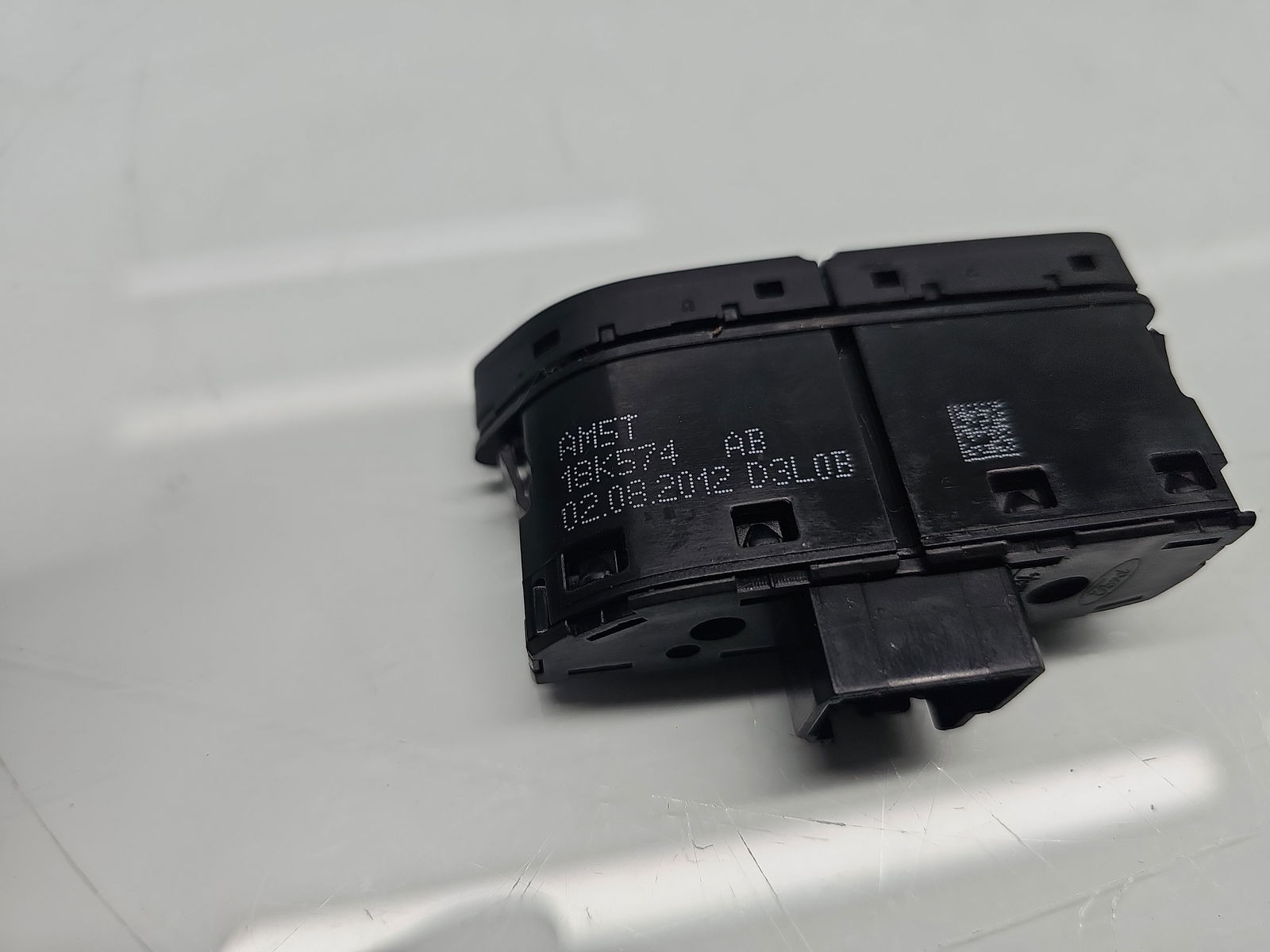 Butoane comenzi consola centrala Ford C-Max 2 [Fabr 2010-2015] AM5T-18K574-AB - imagine 2