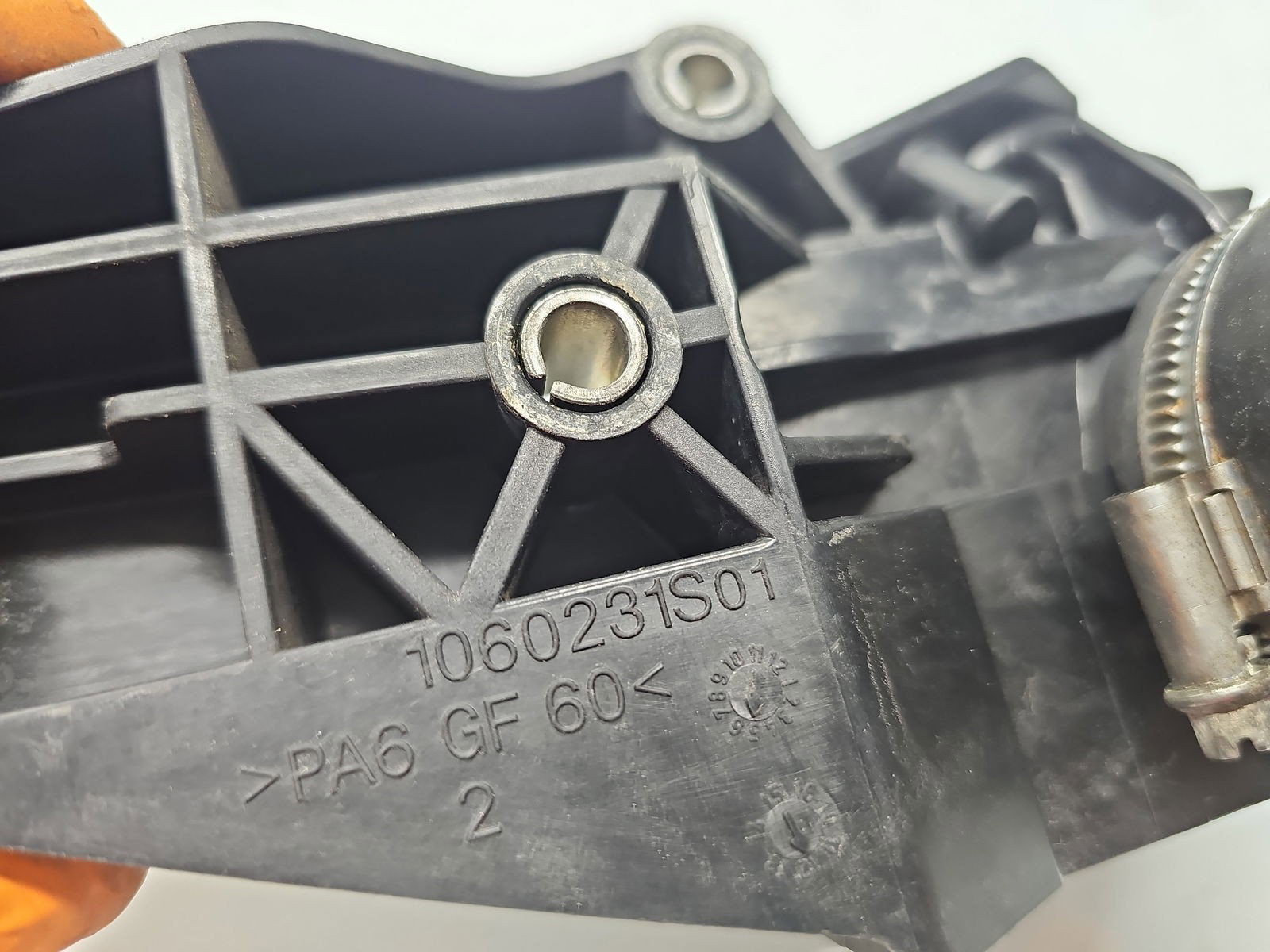 Tub galerie admisie Ford C-Max 2 [Fabr 2010-2015] 1060231S01 1.0 Benz M1DA 92KW / 125CP - imagine 2