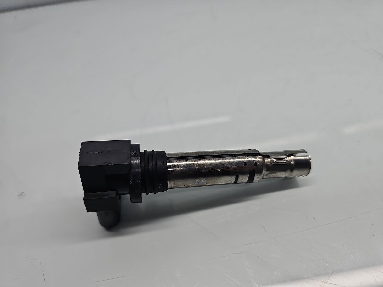 Bobina inductie Volkswagen Passat B7 (362) [Fabr 2010-2014] 036905715G 1.4 TSI CAXA 90KW / 122CP - imagine 1