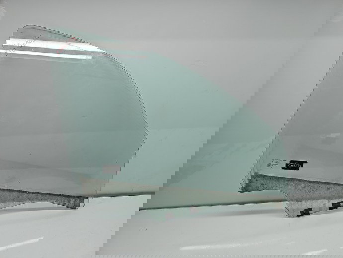 Geam usa dreapta fata Dacia Duster [Fabr 2010-2017] OEM