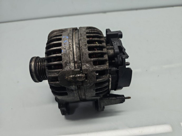 Alternator  Volkswagen Golf 6 (5K1) [Fabr 2009-2013] 03C903023A 1.4 TSI CAXA 90KW / 122CP
