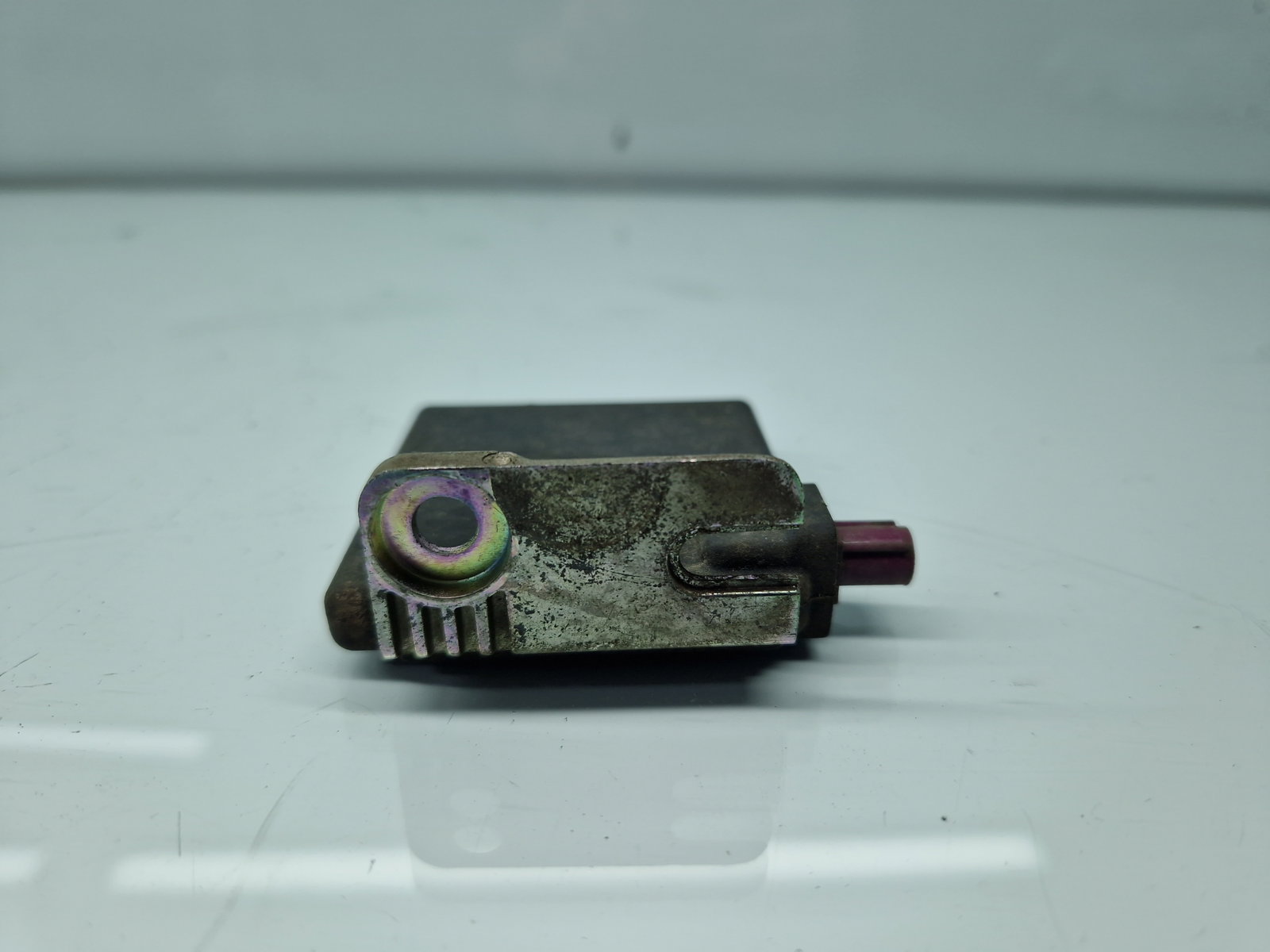 Amplificator antena AUDI A4 (8K5, B8) Avant [Fabr 2008-2015] 3G9035534 - imagine 3