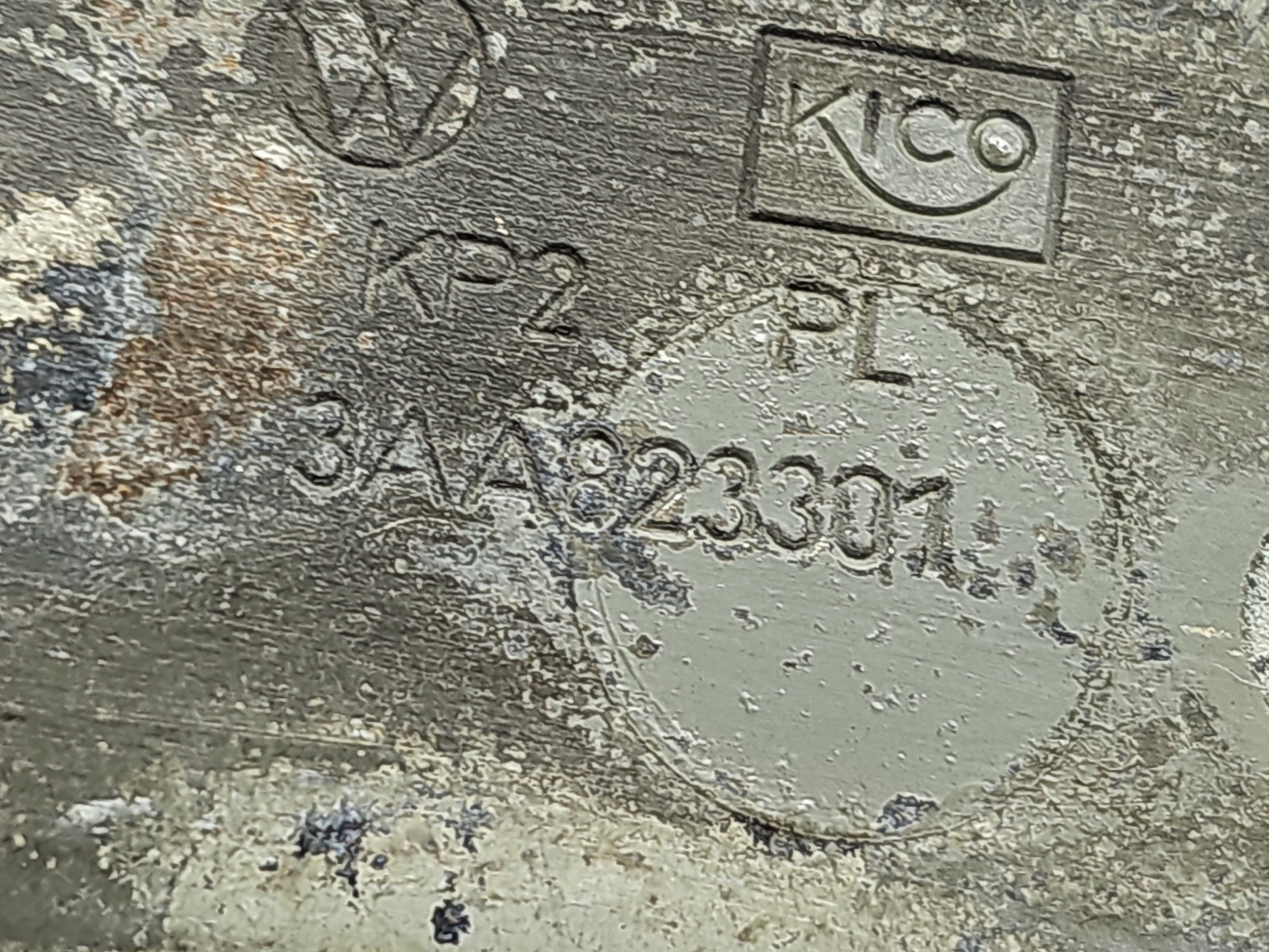 Set balamale capota Volkswagen Passat B7 (365) Variant [Fabr 2010-2014] 3AA823302/3AA823301 - imagine 5