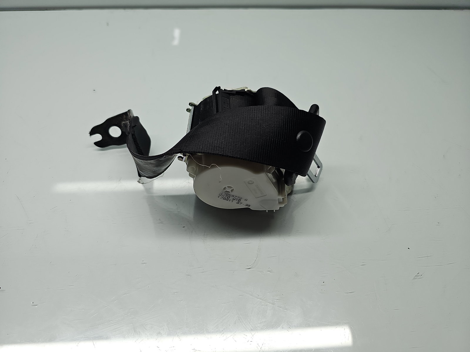 Centura stanga spate Volkswagen Passat B7 (365) Variant [Fabr 2010-2014] 3C9857805J - imagine 1