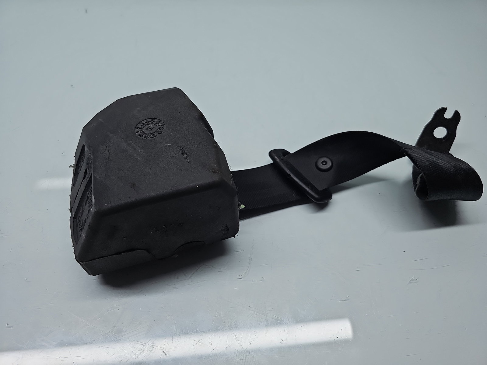 Centura dreapta spate Volkswagen Passat B7 (365) Variant [Fabr 2010-2014] 3C9857806J - imagine 4