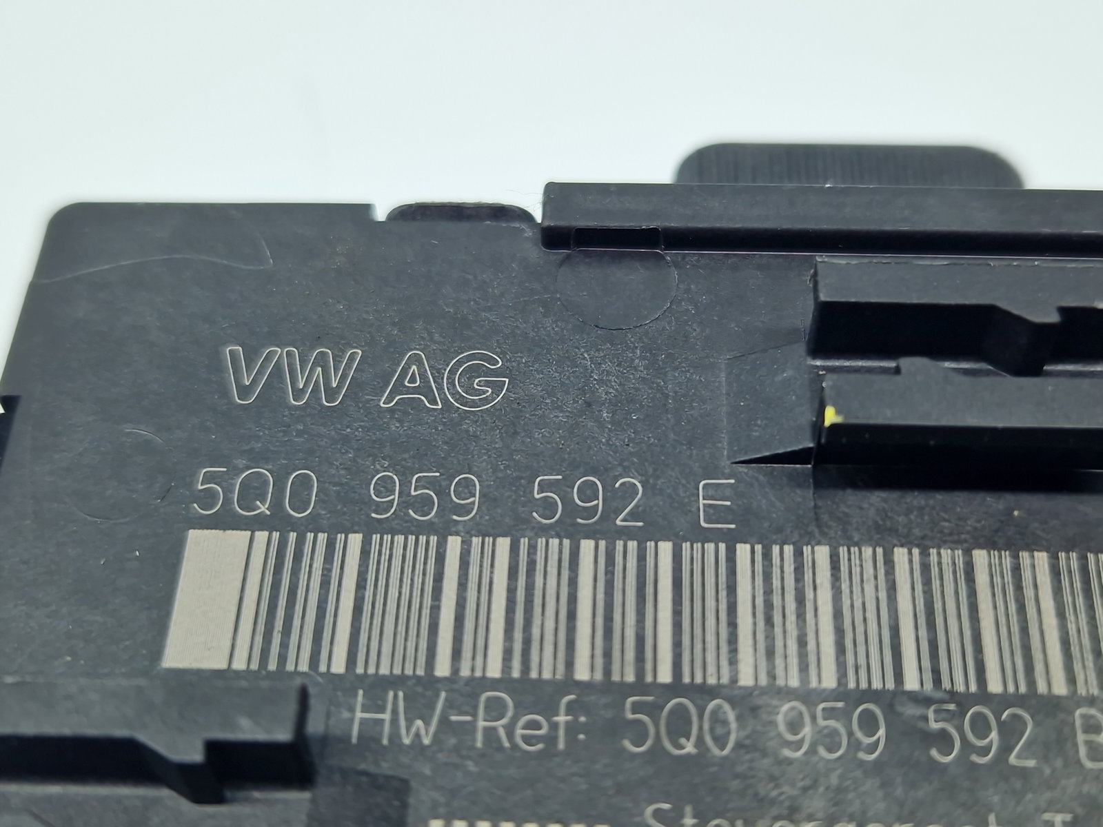 Modul confort Volkswagen Passat B8 Variant (3G5) [Fabr 2015-prezent] 5Q0959592E - imagine 4